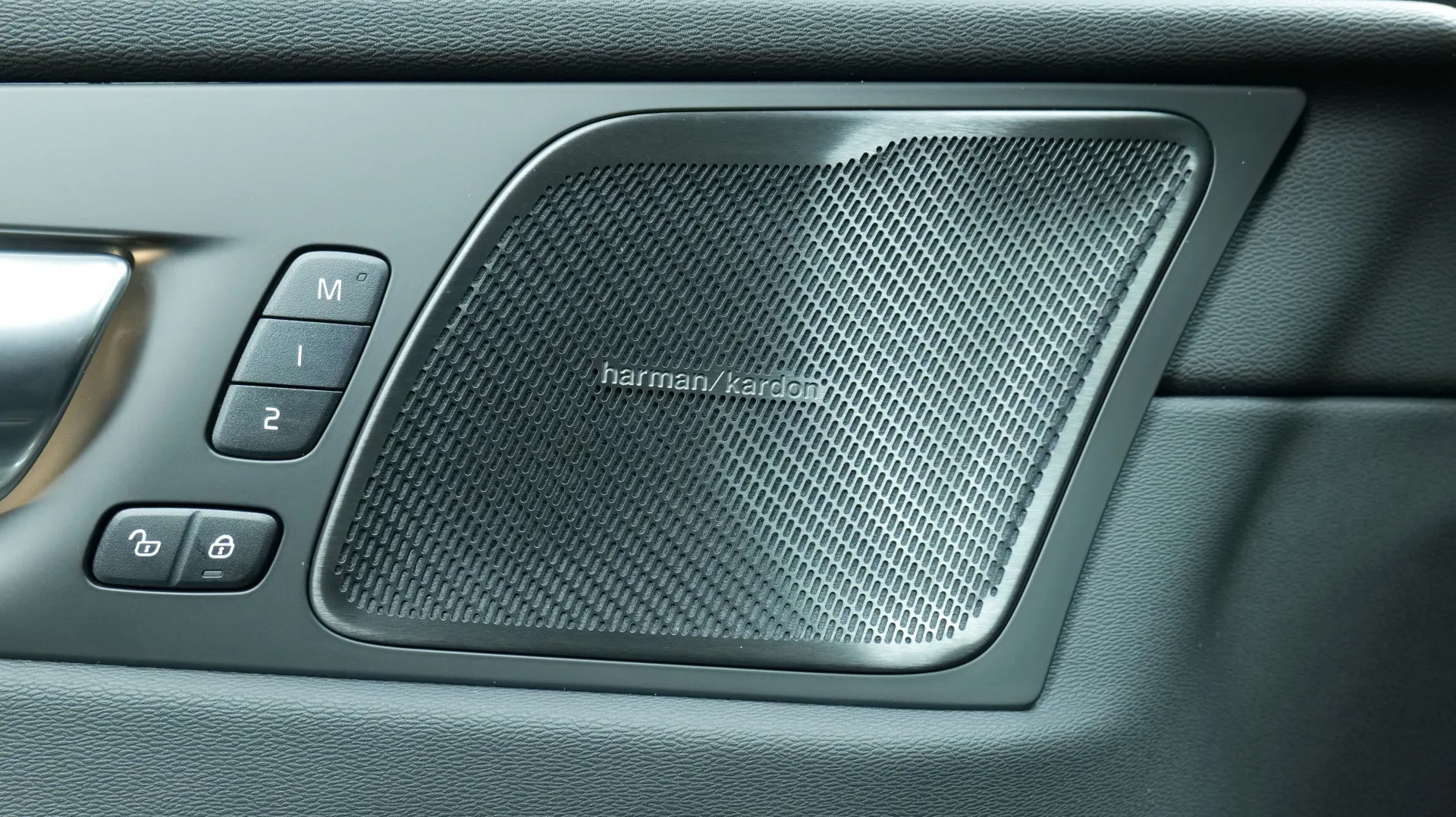 Autokuva 10 - ISV-416