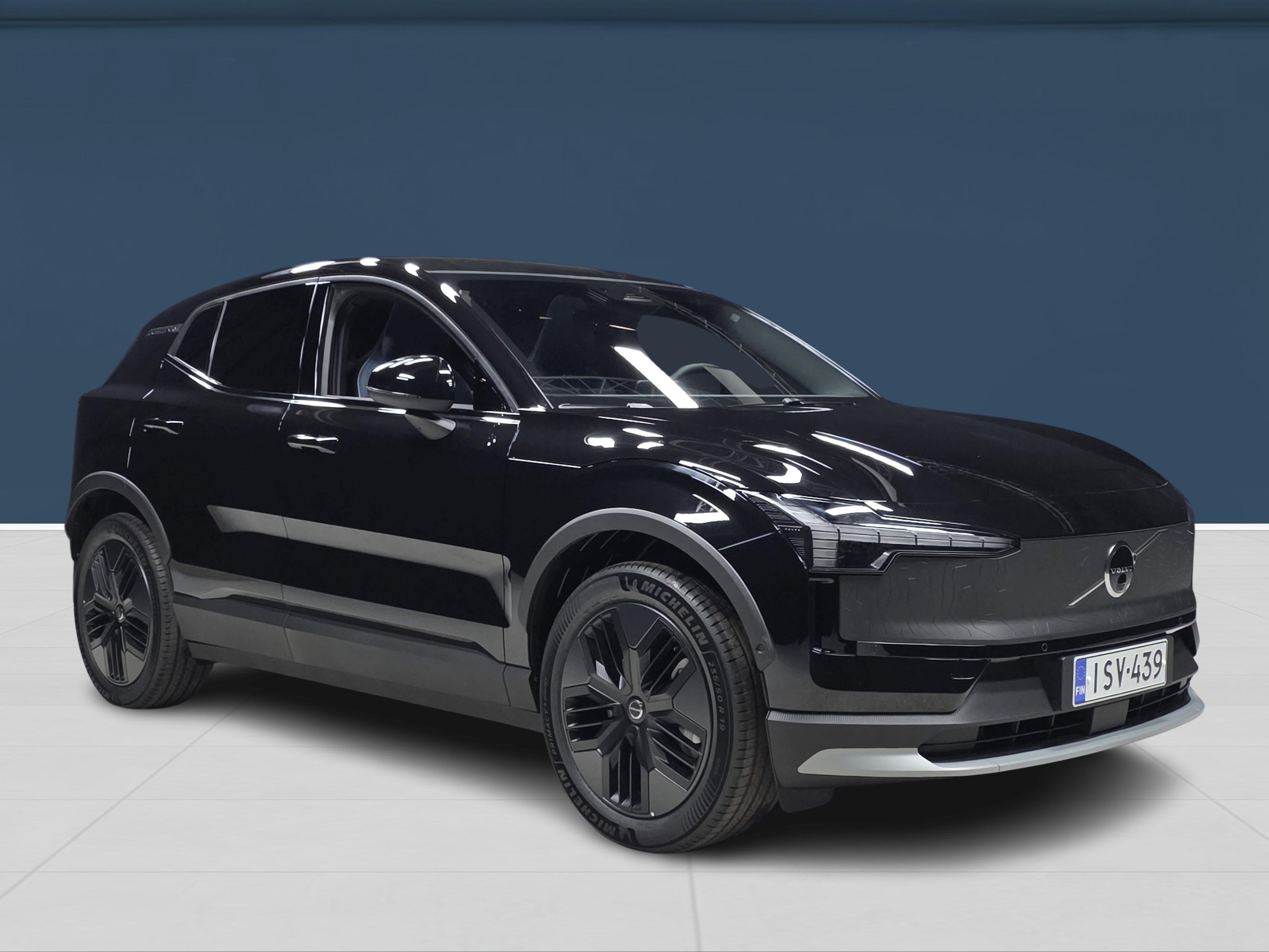 Volvo EX30 Cross Country 2026, kuva 3/17