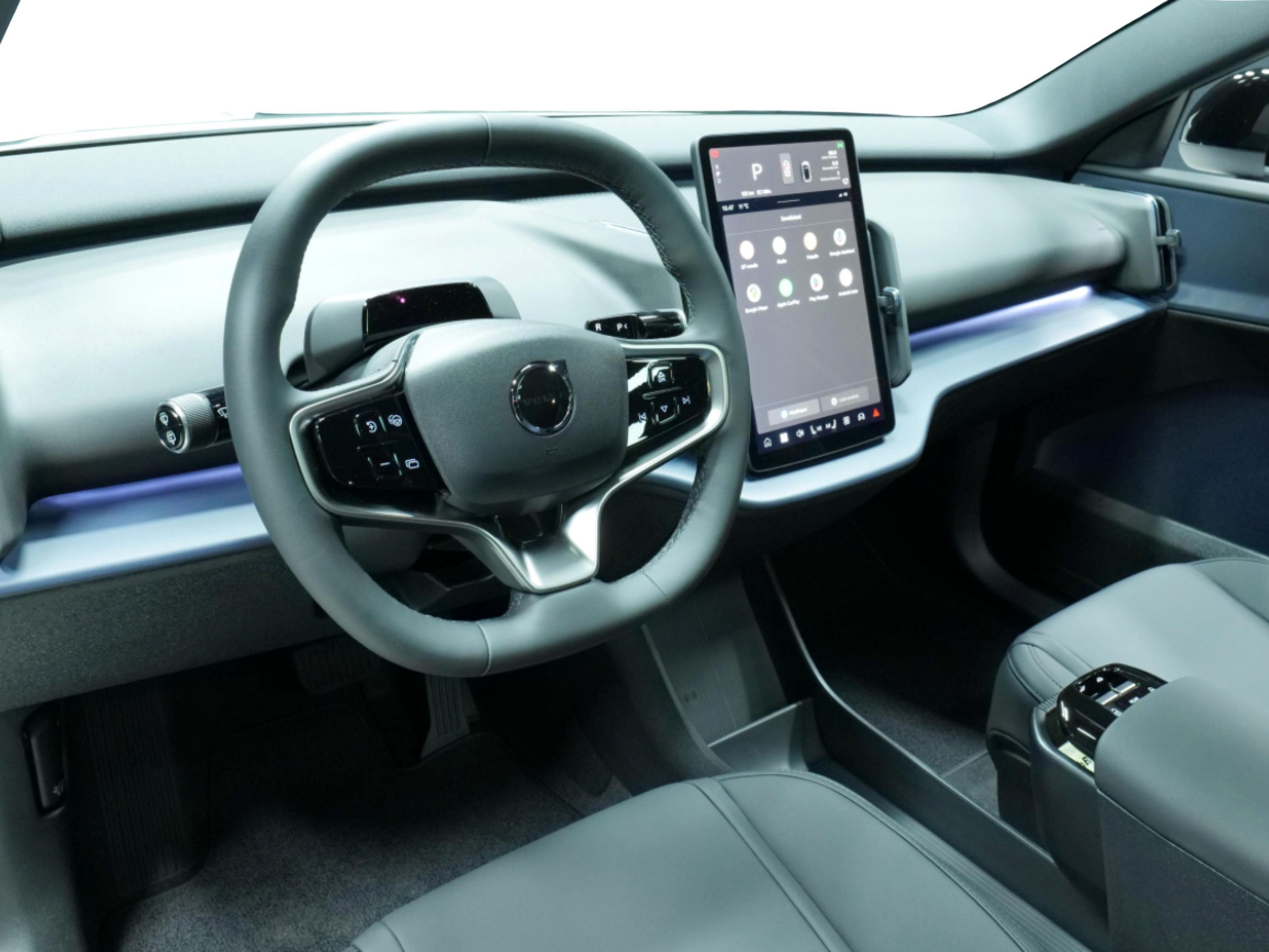 Volvo EX30 Cross Country 2026, kuva 7/12