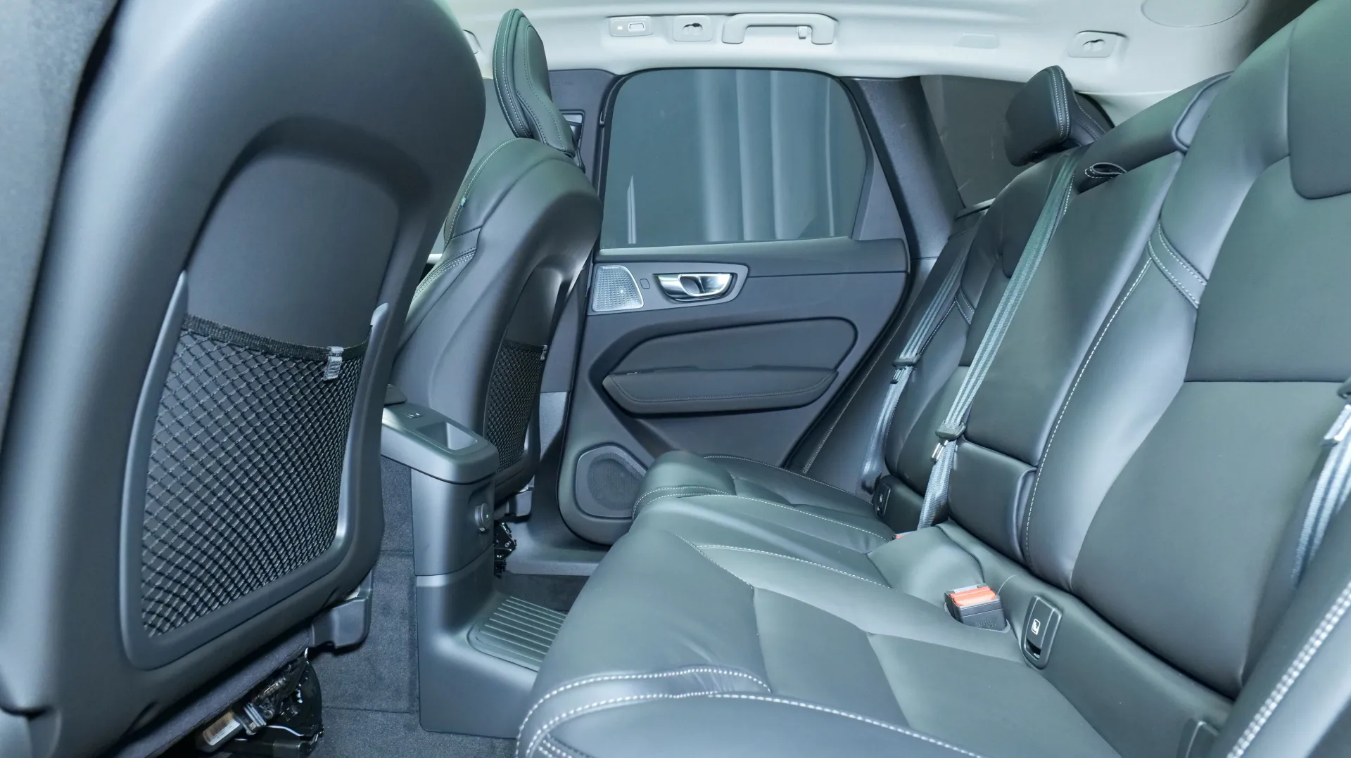 Autokuva 16 - ISV-463