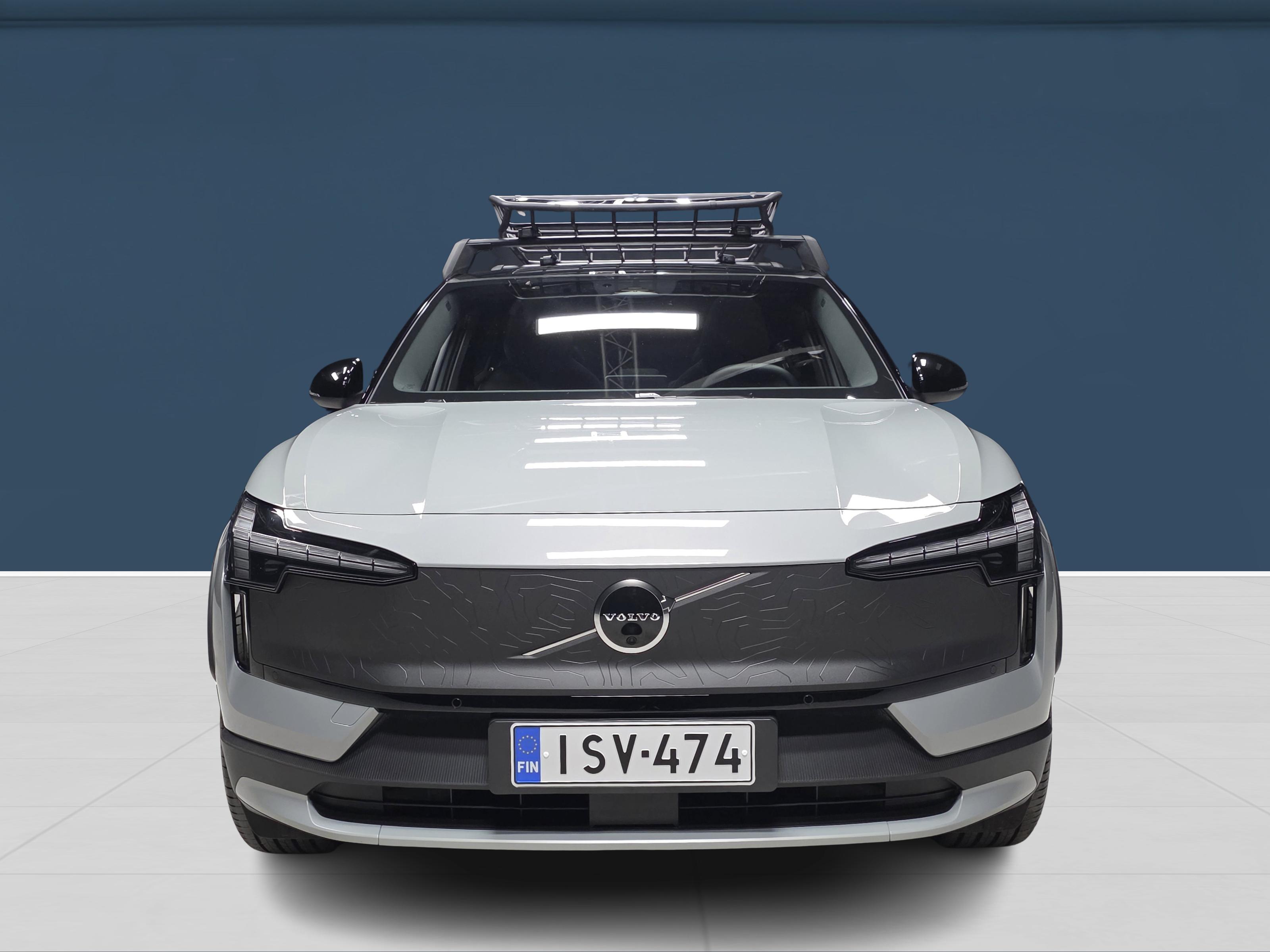 Volvo EX30 Cross Country 2026, kuva 2/16