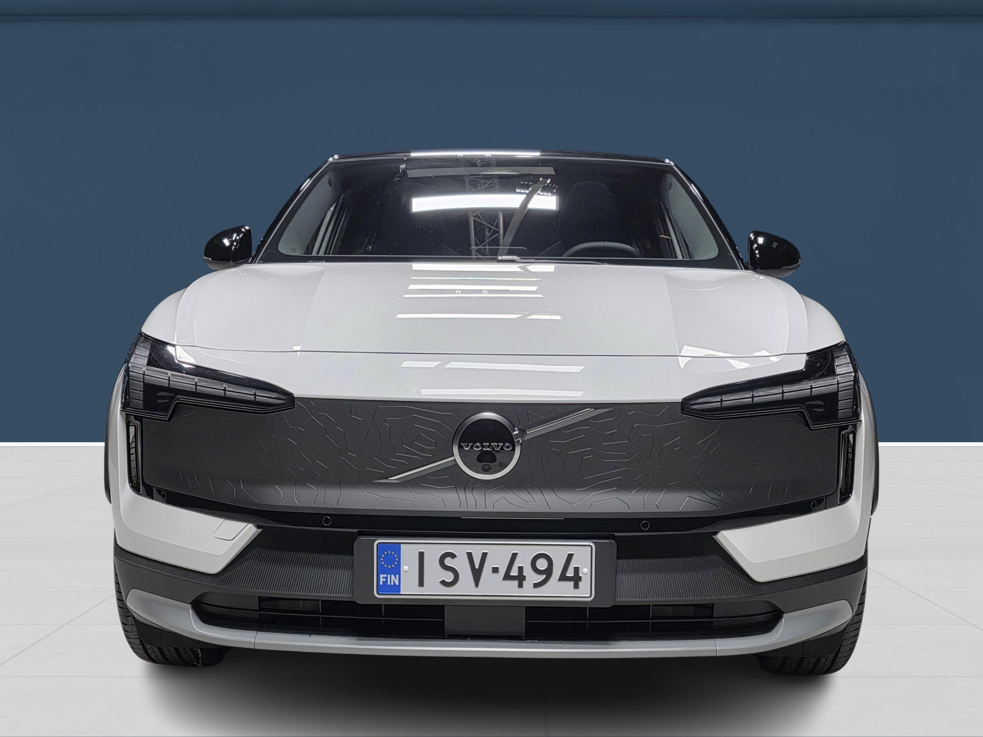 Volvo EX30 Cross Country 2026, bild 2/19