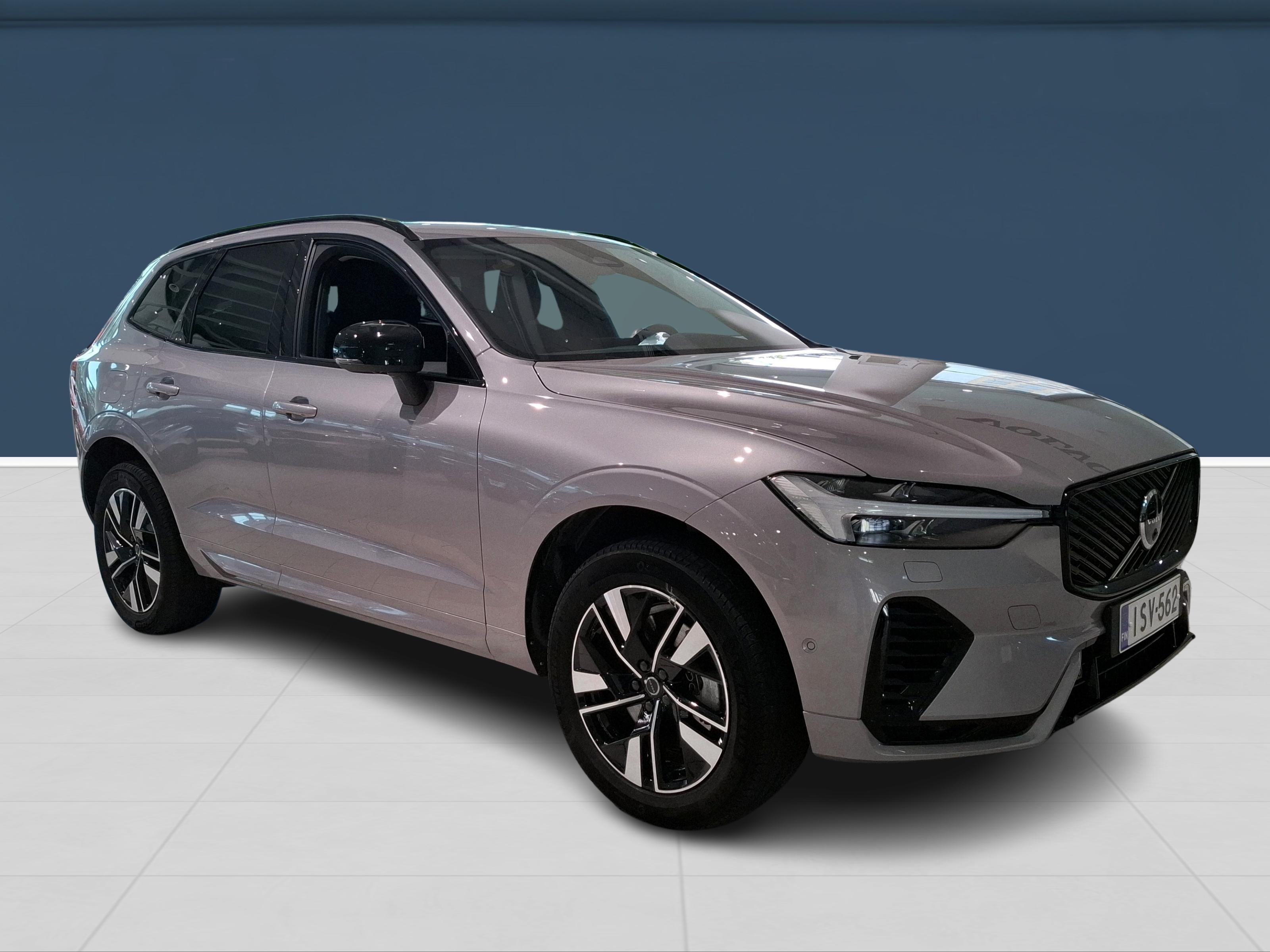 Volvo XC60 T6 AWD Long Range Plus Dark 2026, kuva 3/11