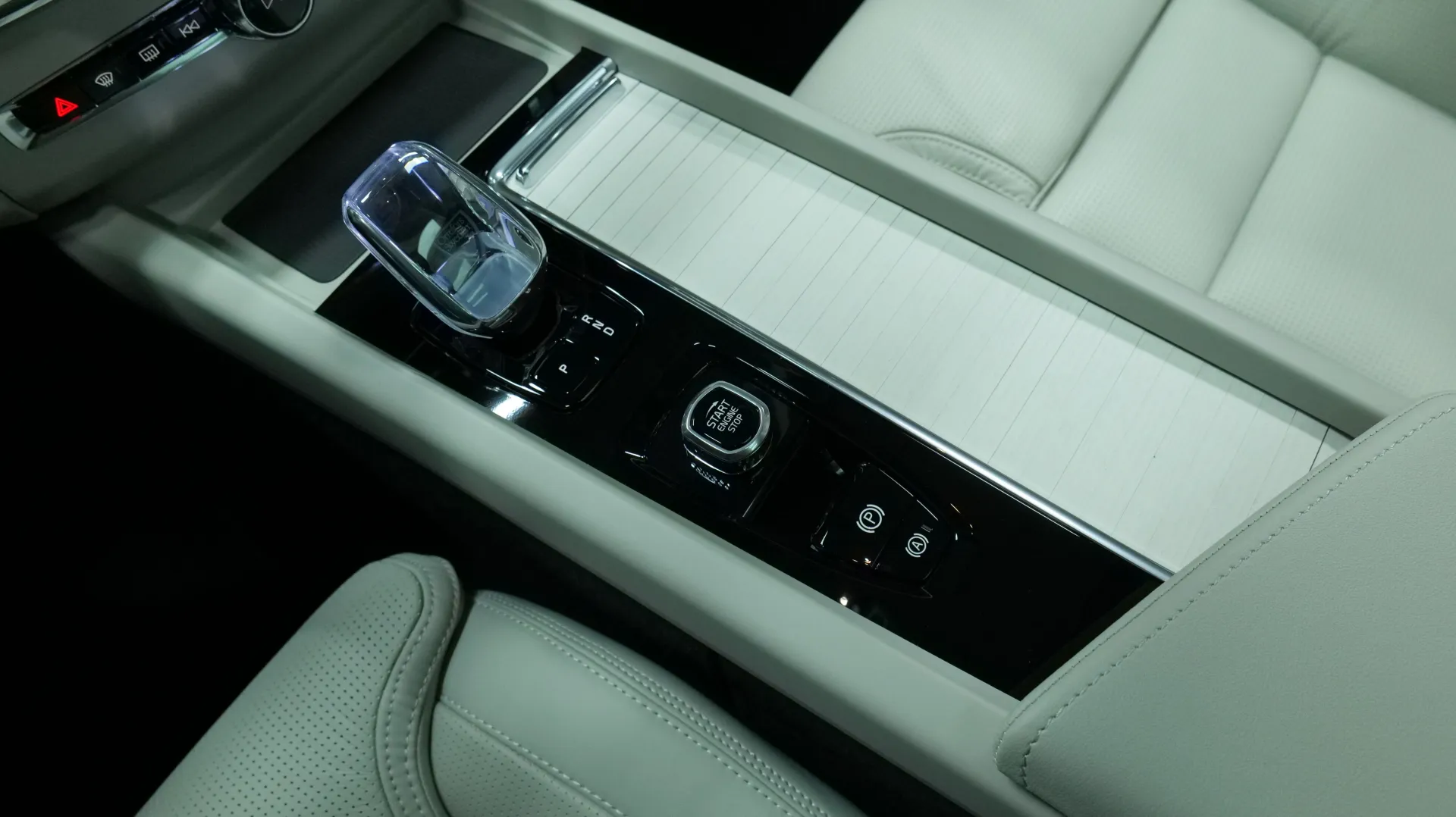 Autokuva 9 - ISV-588