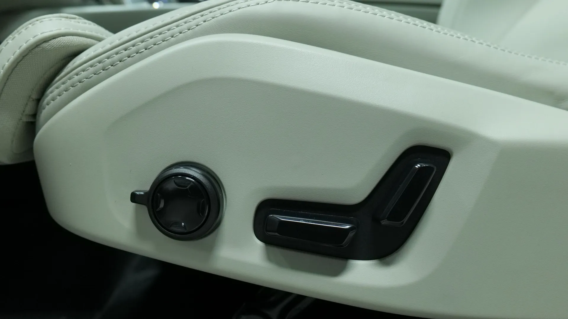 Autokuva 11 - ISV-588