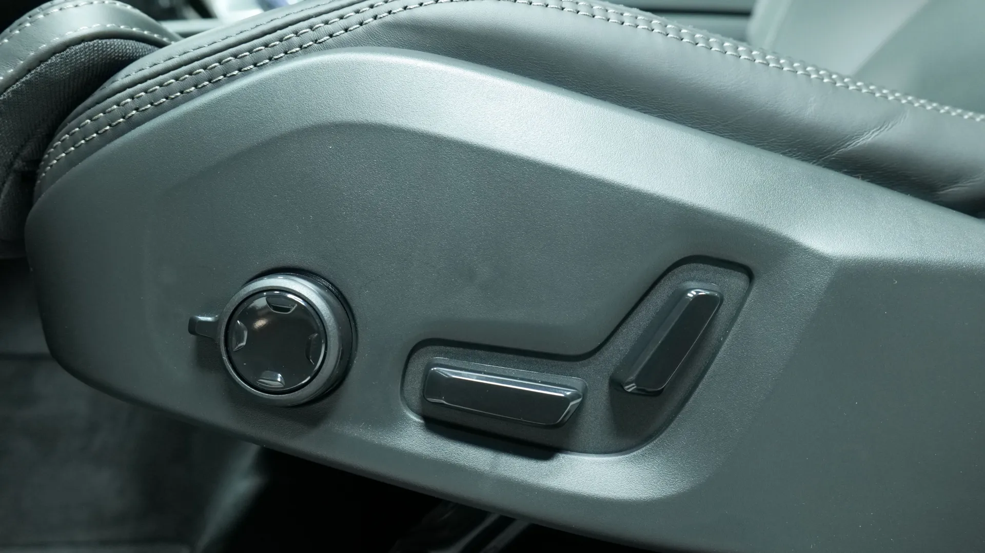 Autokuva 11 - ISV-598