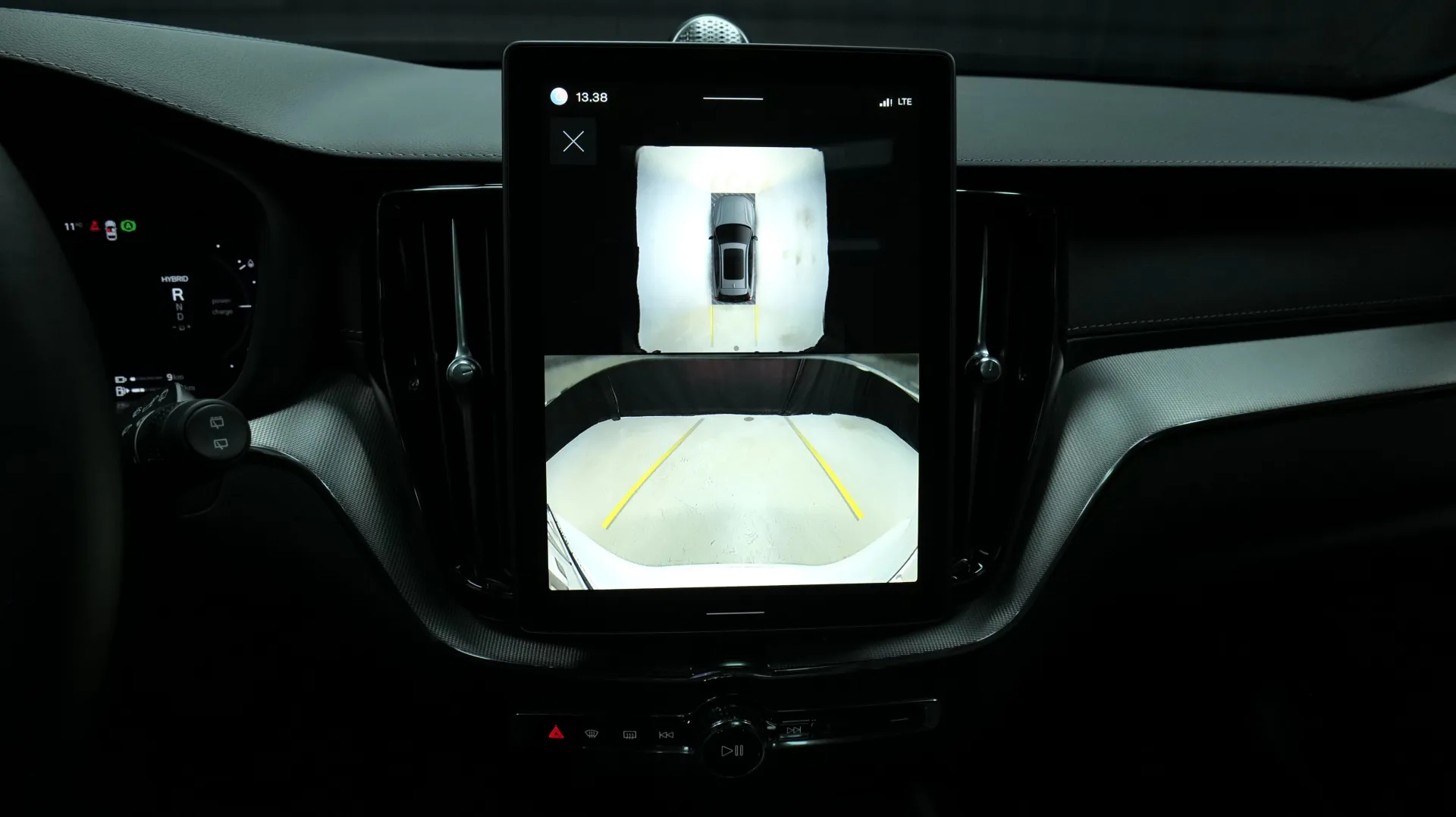 Autokuva 7 - ISV-598