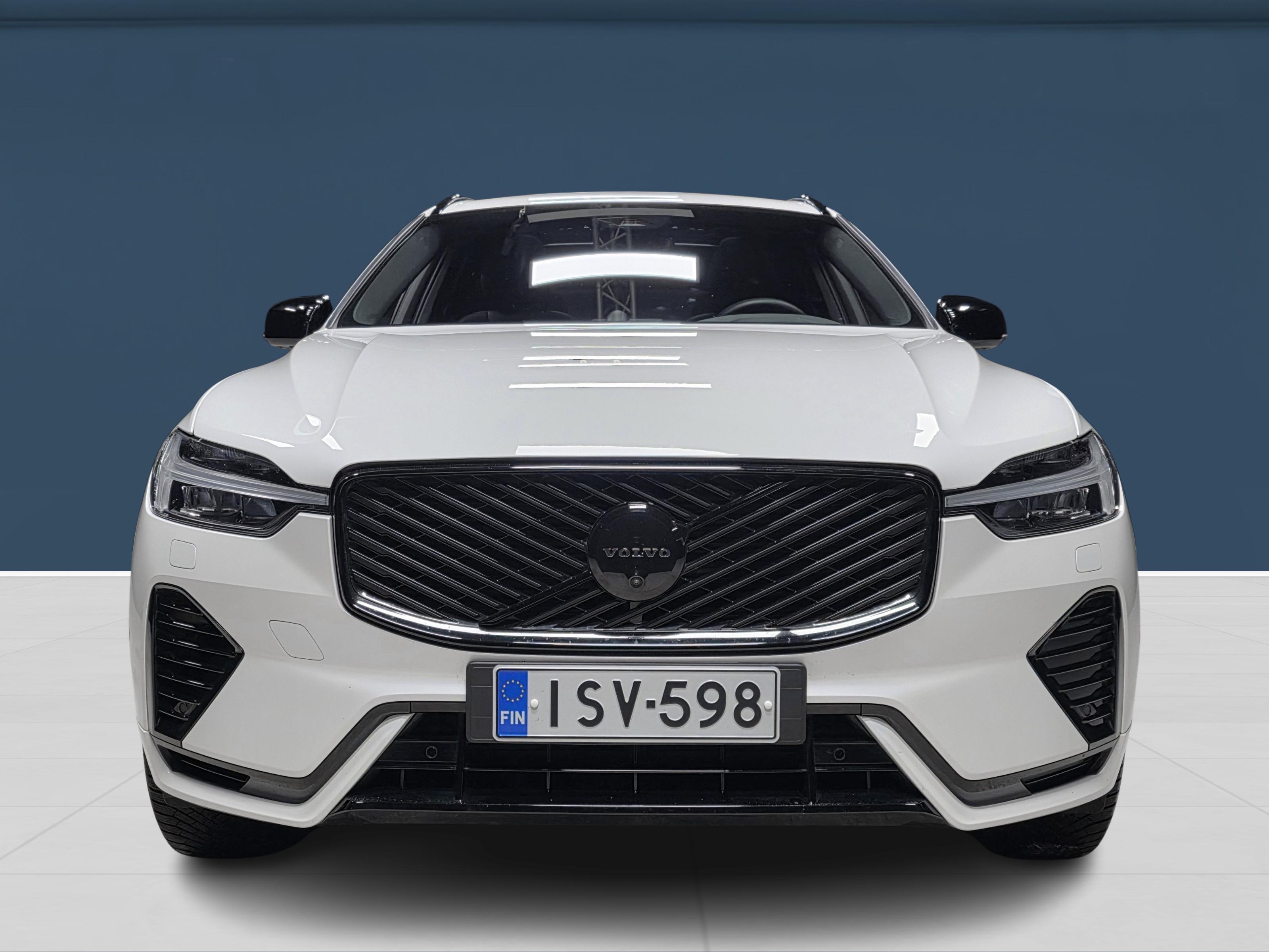 Volvo XC60 2026, photo 2/23