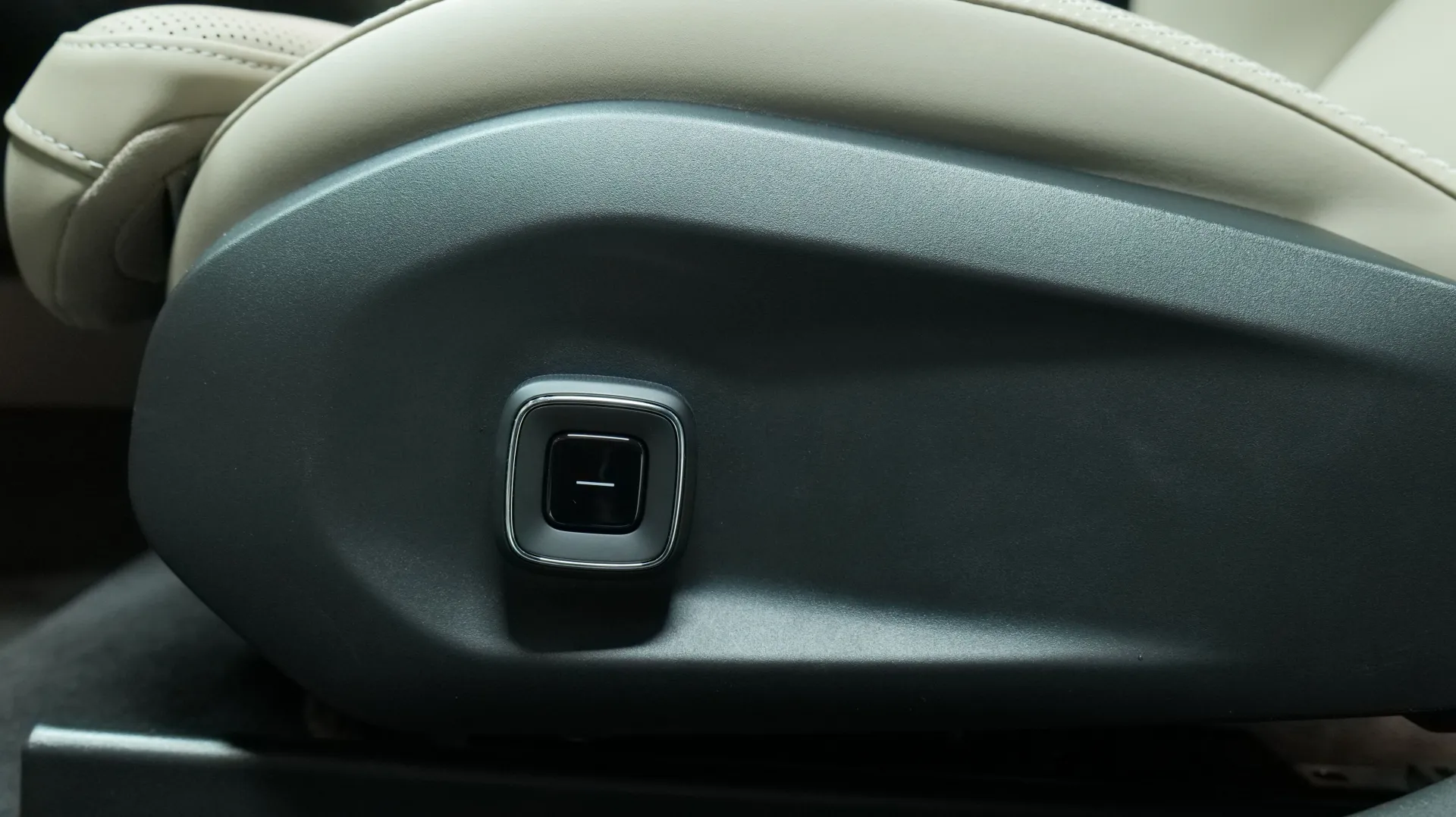 Autokuva 10 - ISV-599