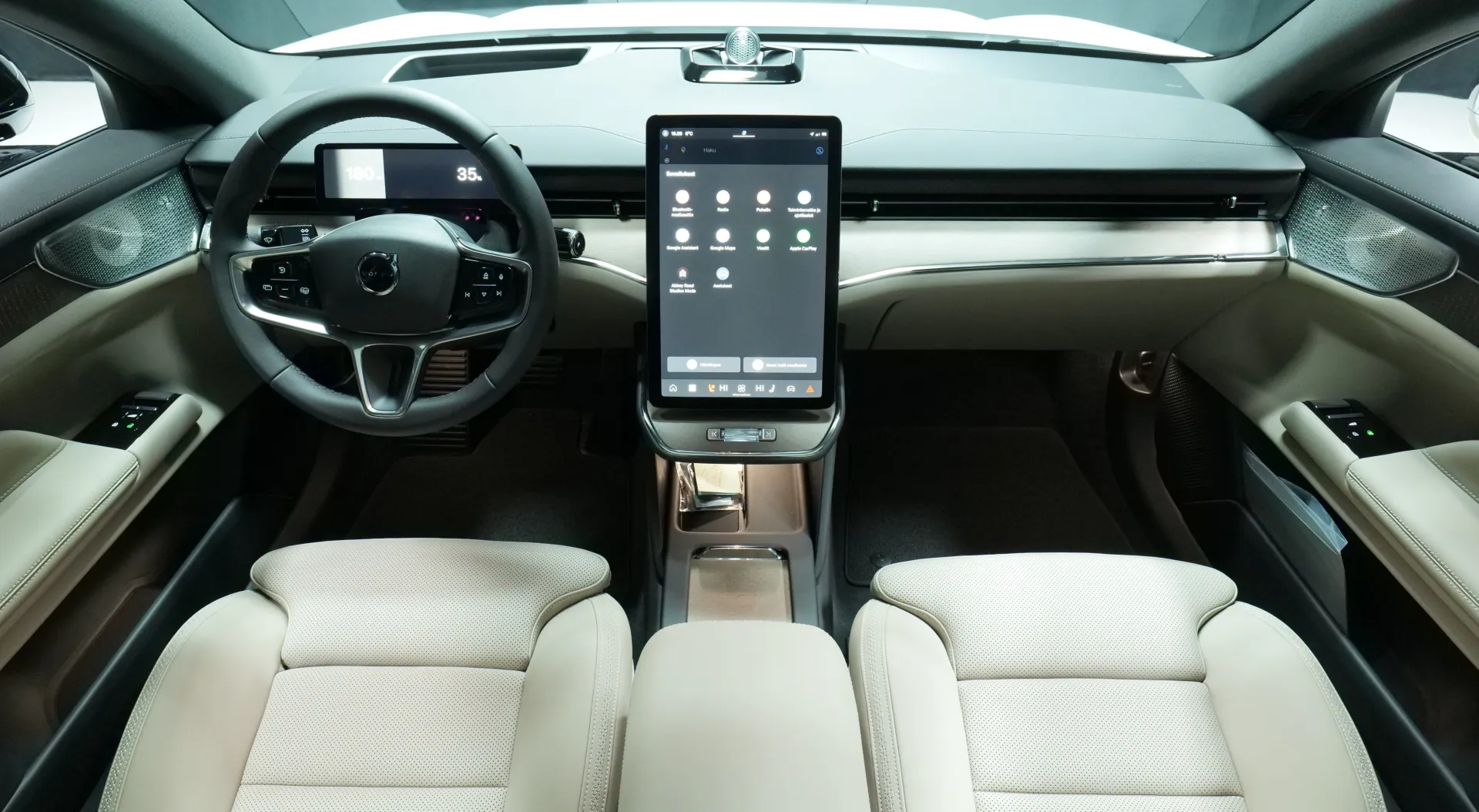 Autokuva 13 - ISV-599