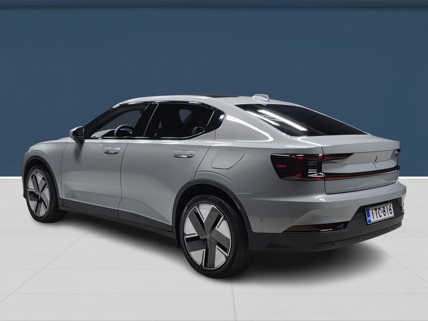 Autokuva 6 - ITC-816