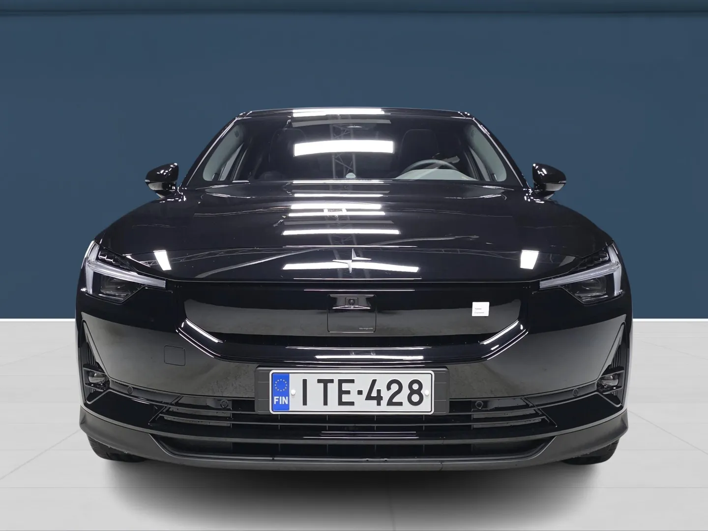 Autokuva 2 - ITE-428