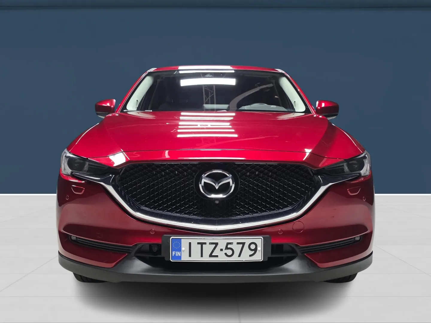 Autokuva 2 - ITZ-579