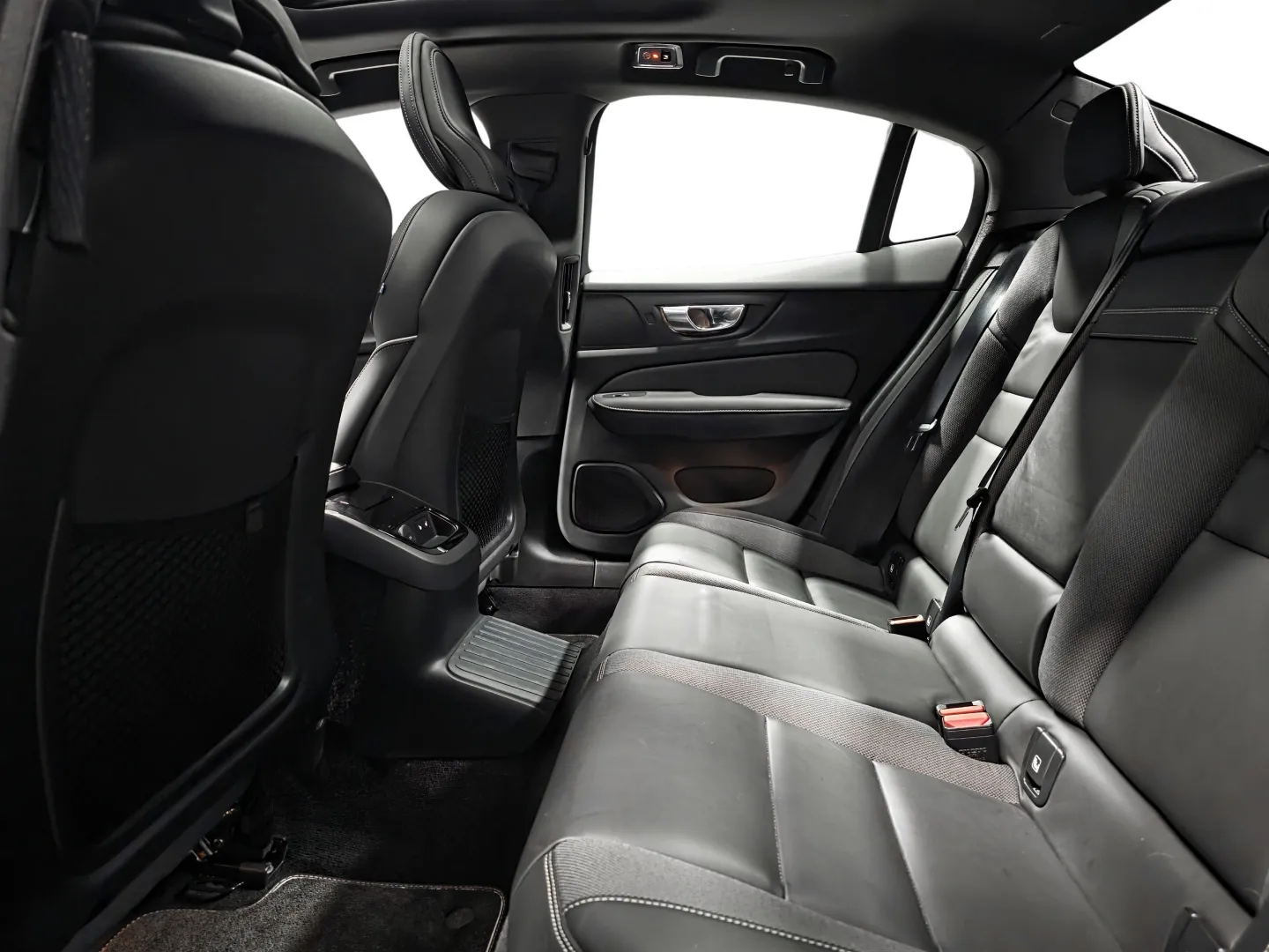 Autokuva 9 - IXZ-323