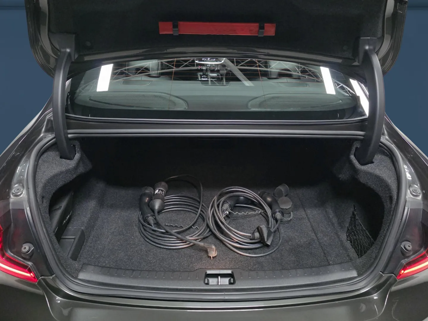 Autokuva 11 - IXZ-323