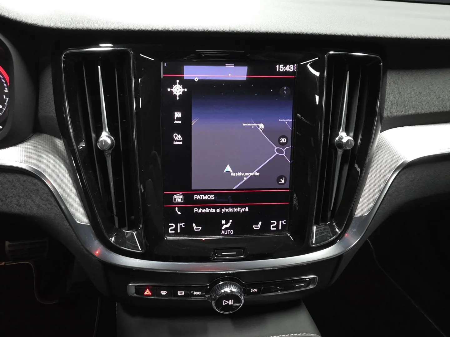 Autokuva 13 - IXZ-323