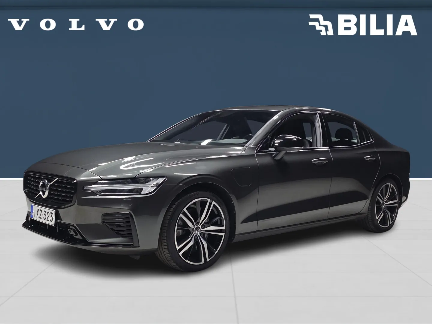 Autokuva 1 - IXZ-323