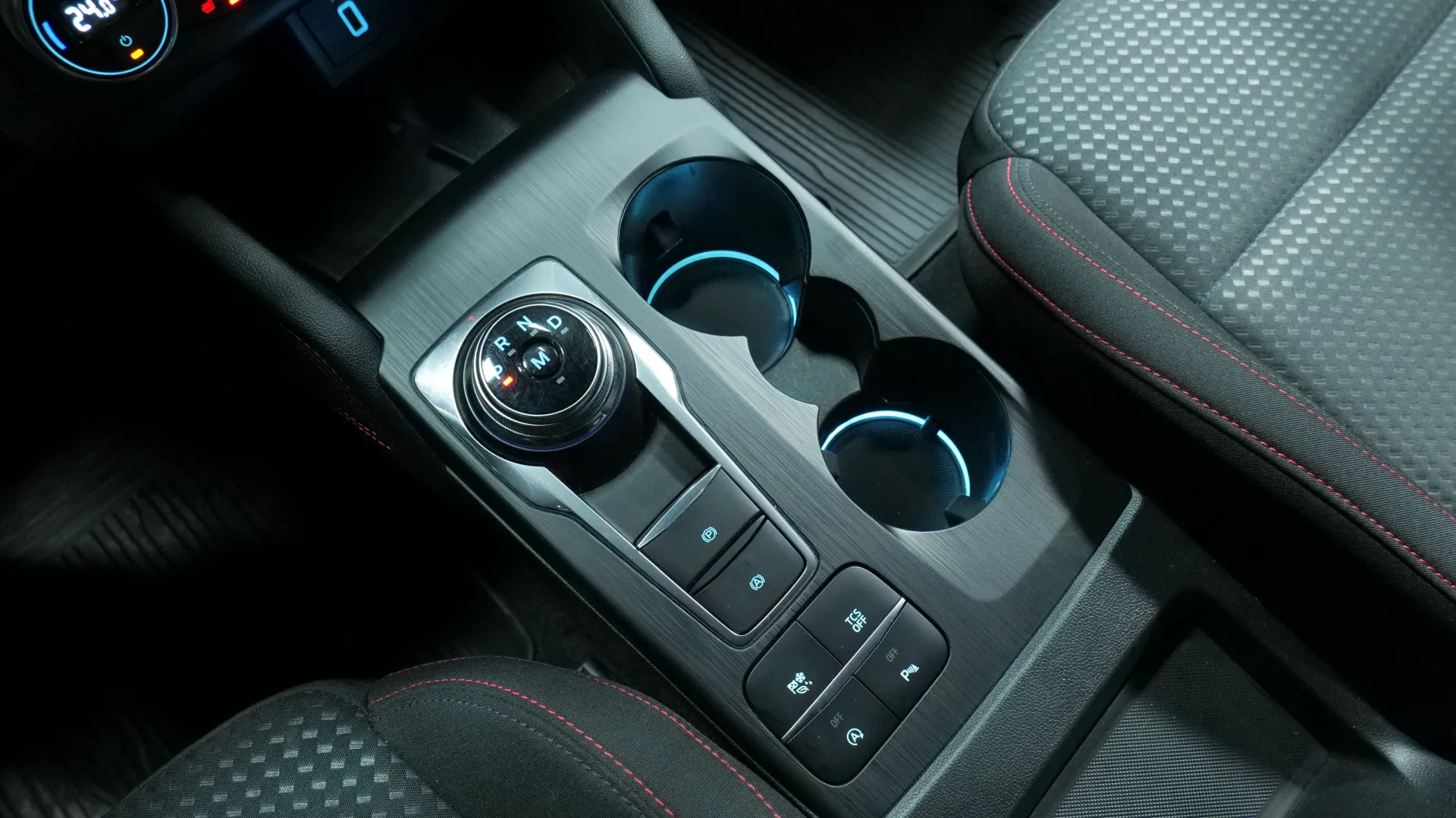 Autokuva 10 - IZC-893