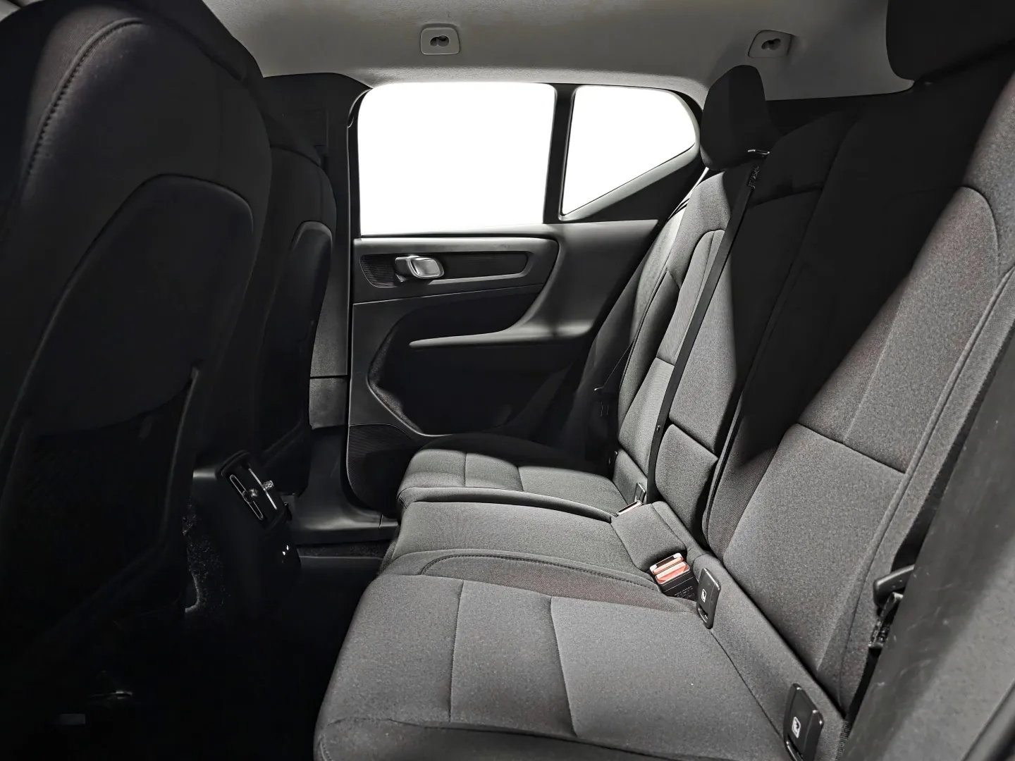 Autokuva 9 - IZK-117