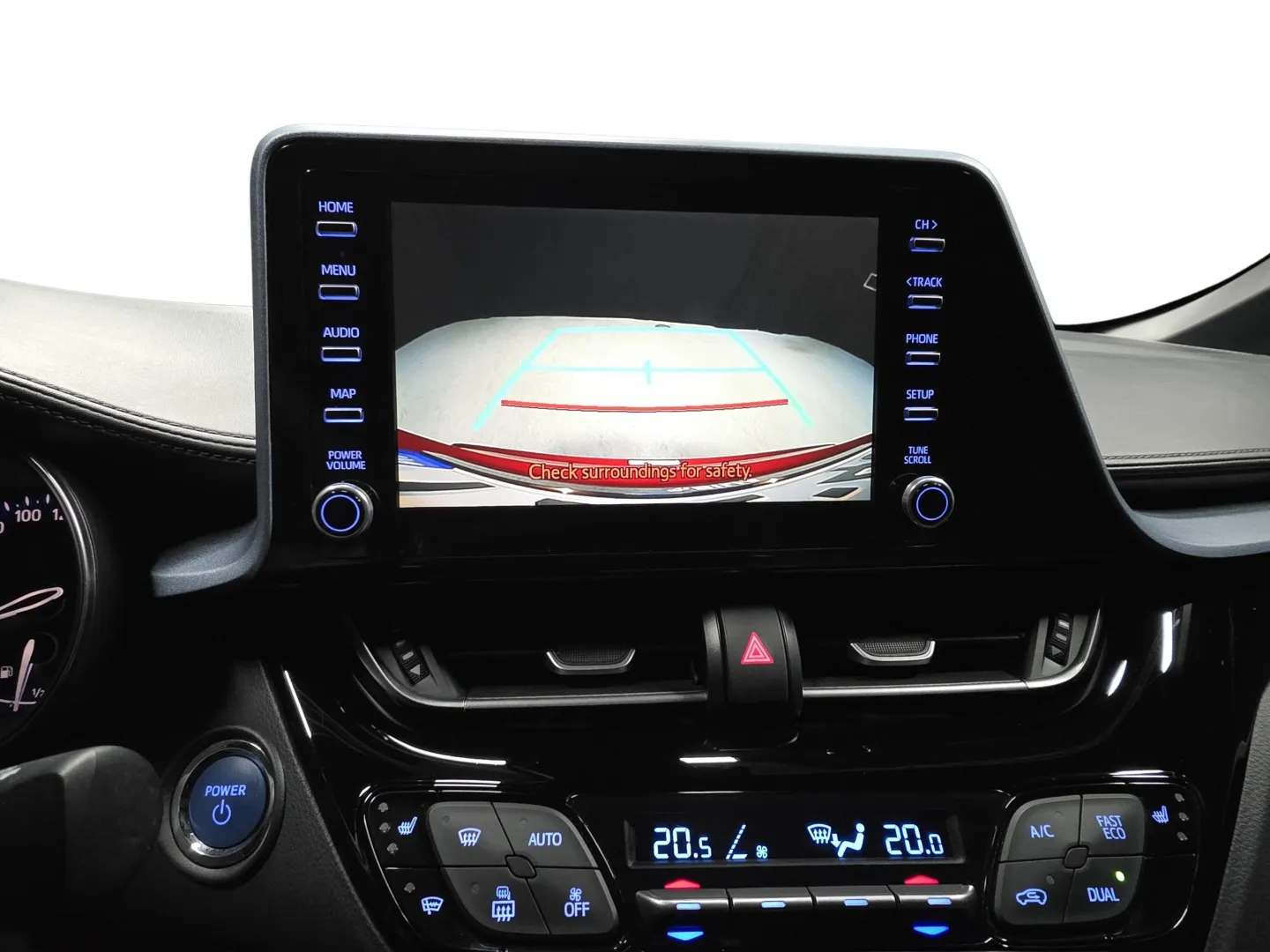 Autokuva 14 - IZL-404