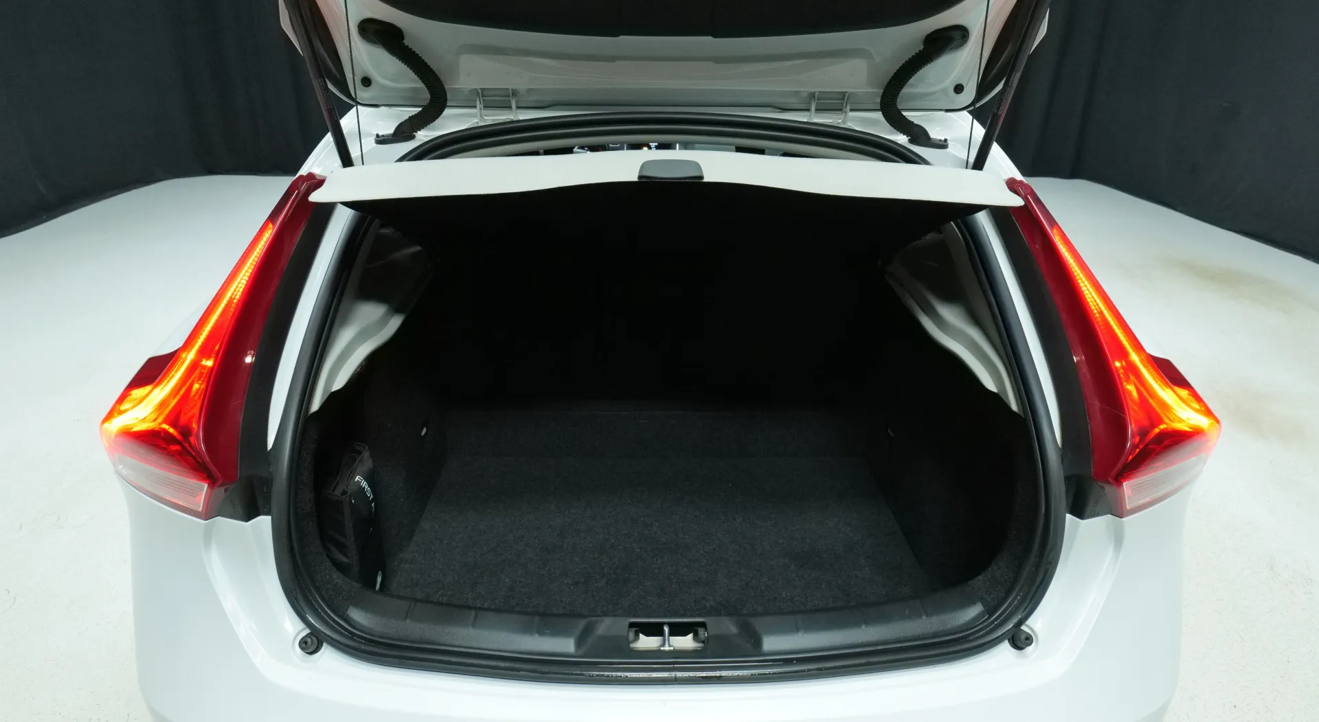 Autokuva 15 - JKB-583