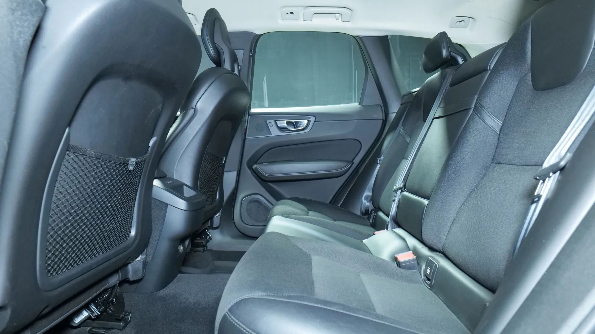 Autokuva 15 - JKY-934