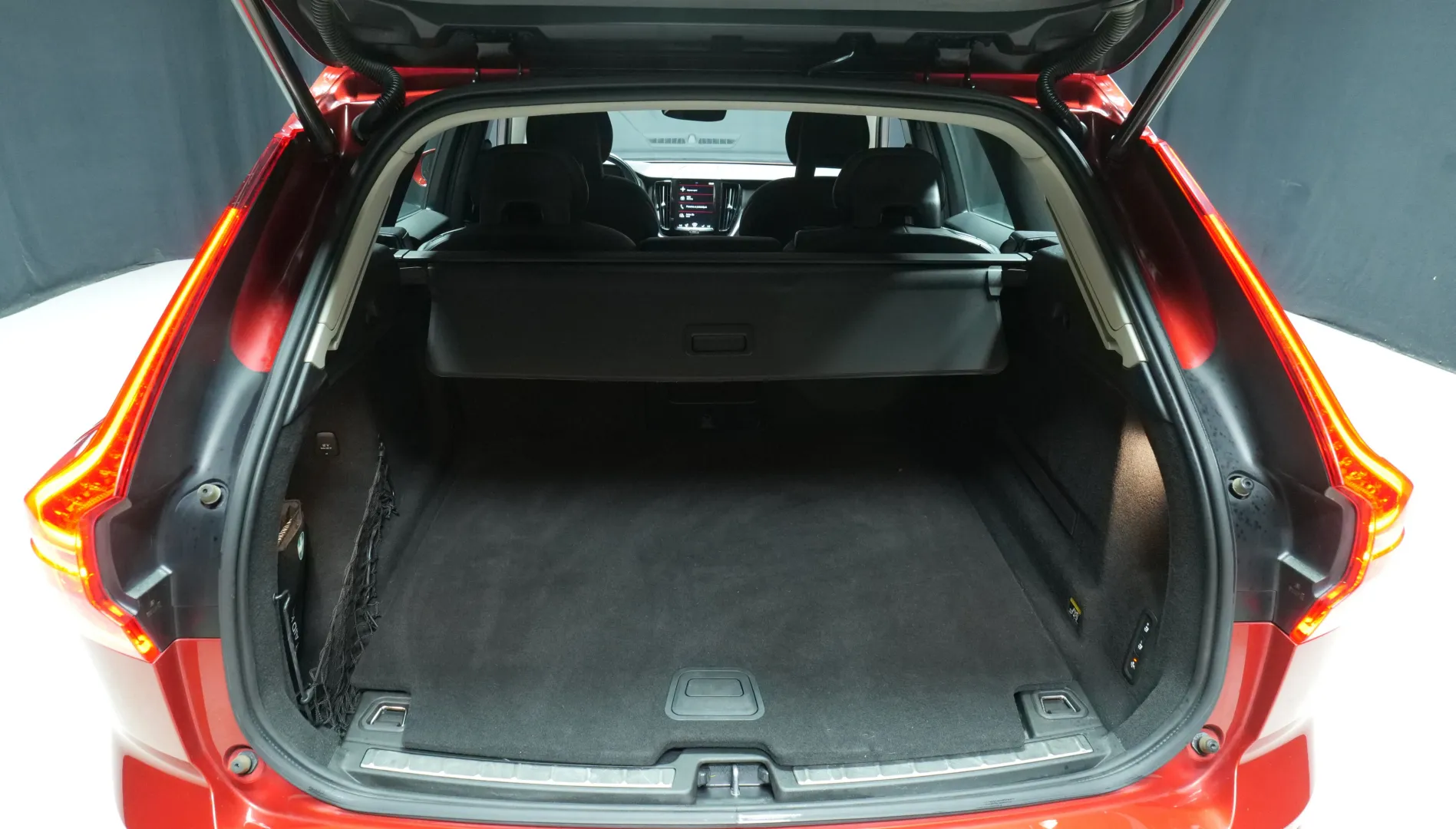 Autokuva 16 - JKY-934