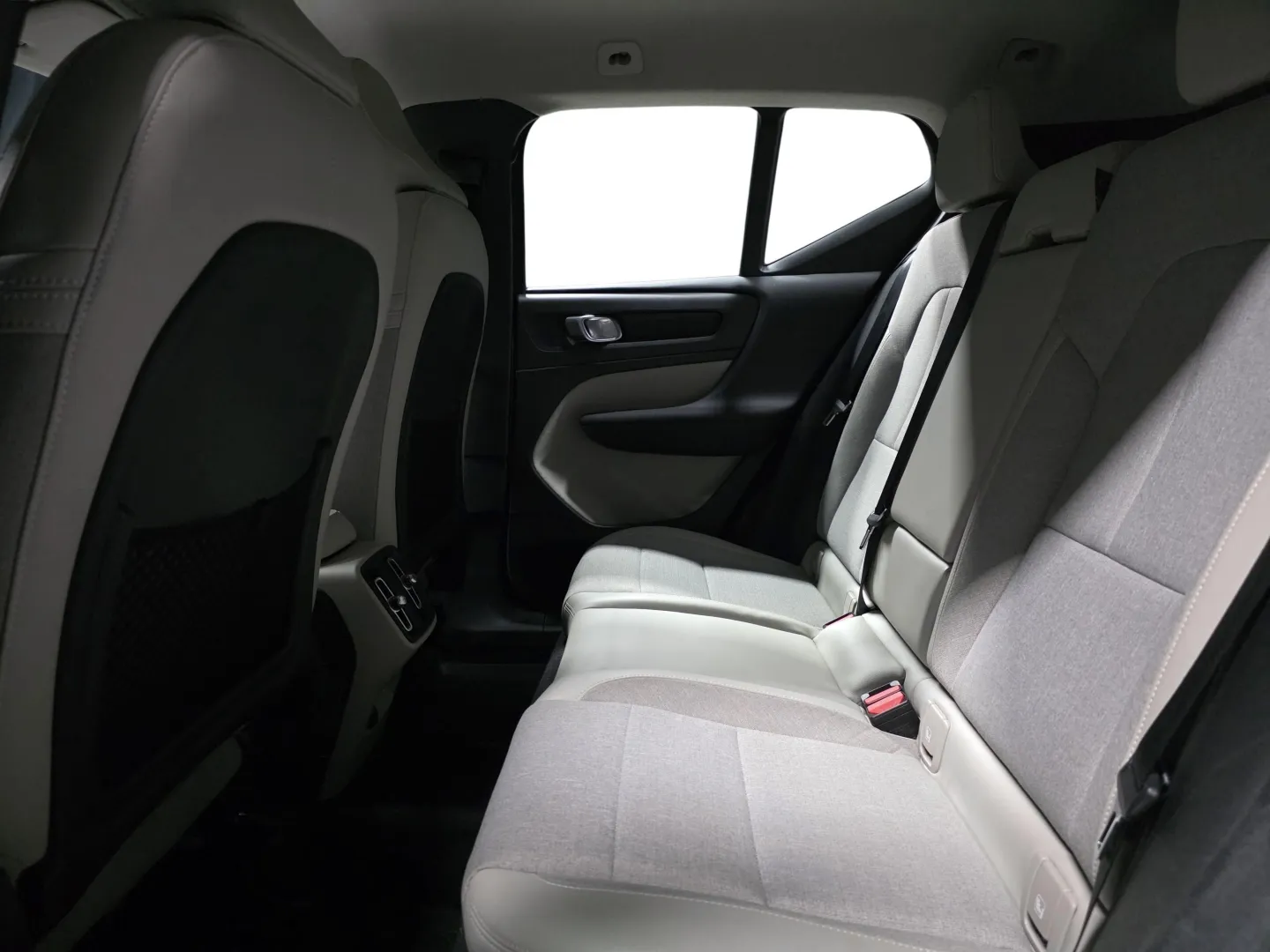 Autokuva 9 - JLB-798