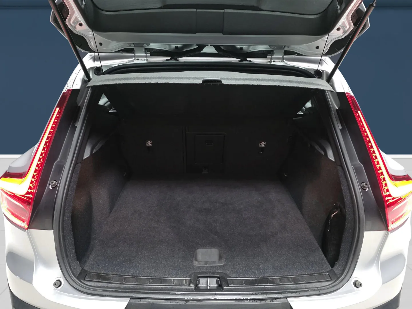 Autokuva 11 - JLB-798