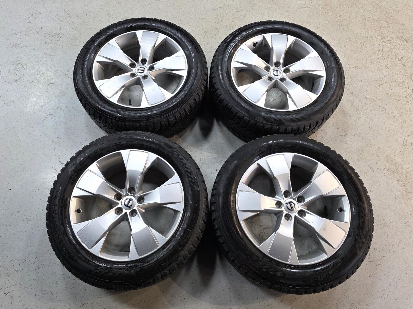 Autokuva 12 - JLB-798