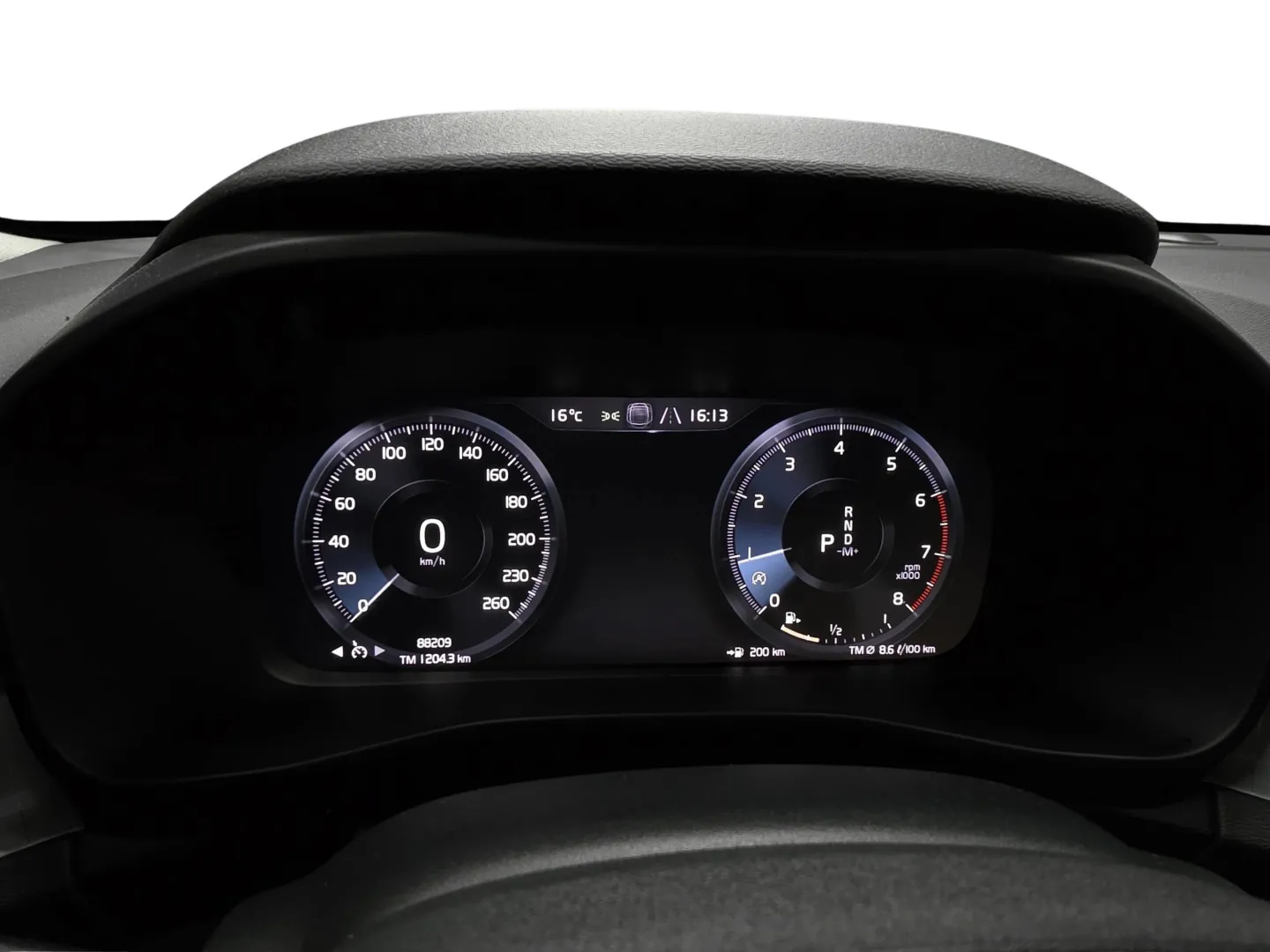 Autokuva 7 - JLB-798