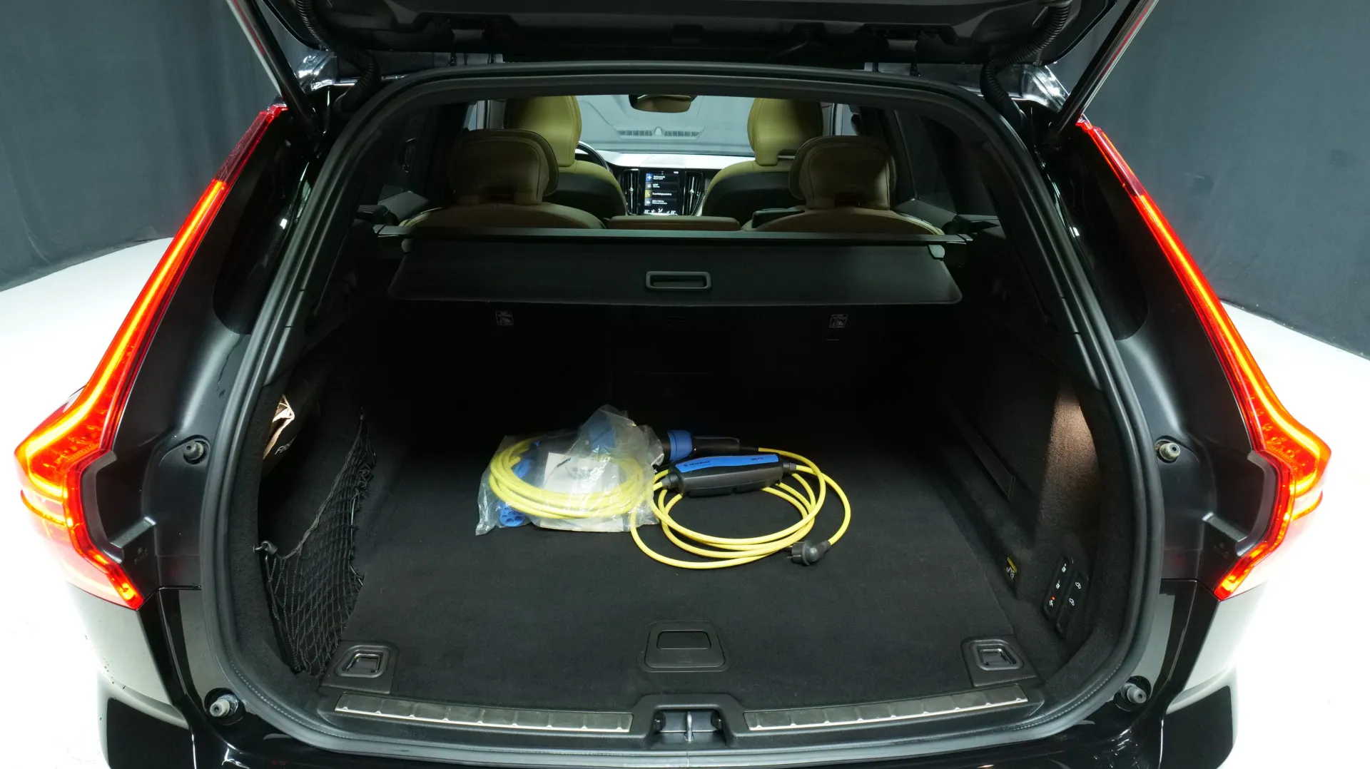 Autokuva 17 - JLG-257