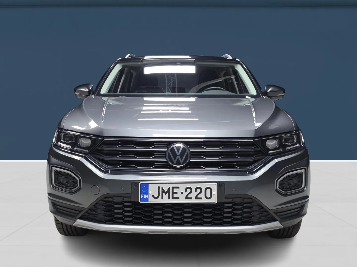 Autokuva 2 - JME-220