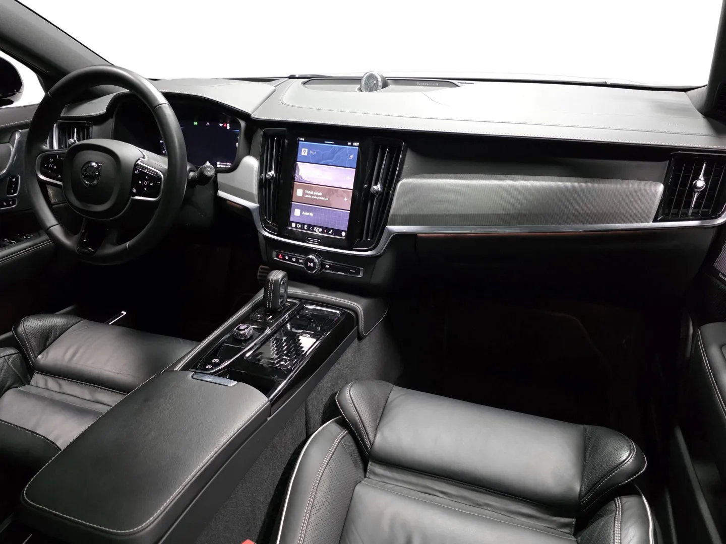 Autokuva 18 - JMG-134