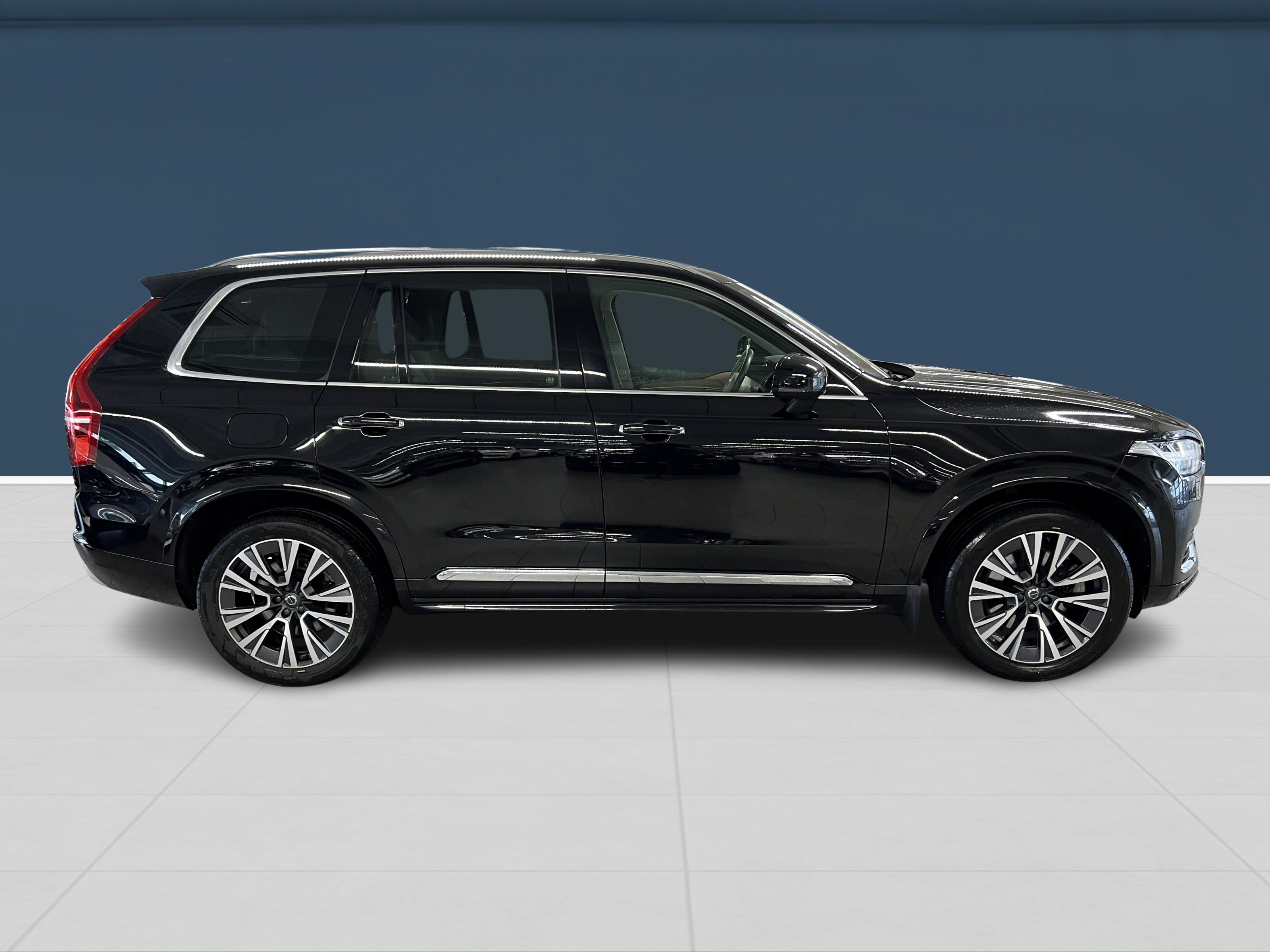 Volvo XC90 T8 TwE AWD Inscription aut 2022, photo 4/18