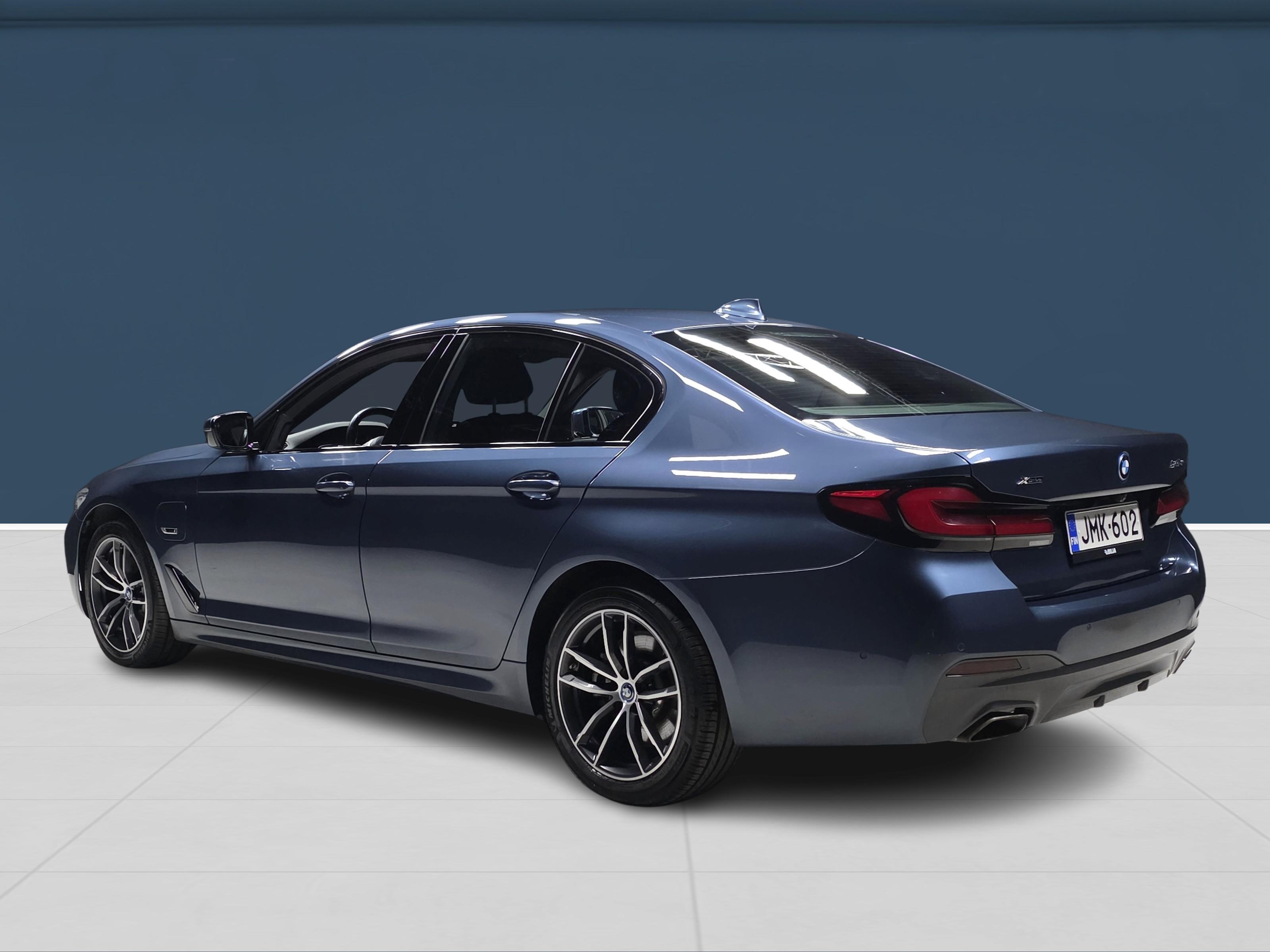 BMW 545 2022, kuva 6/17