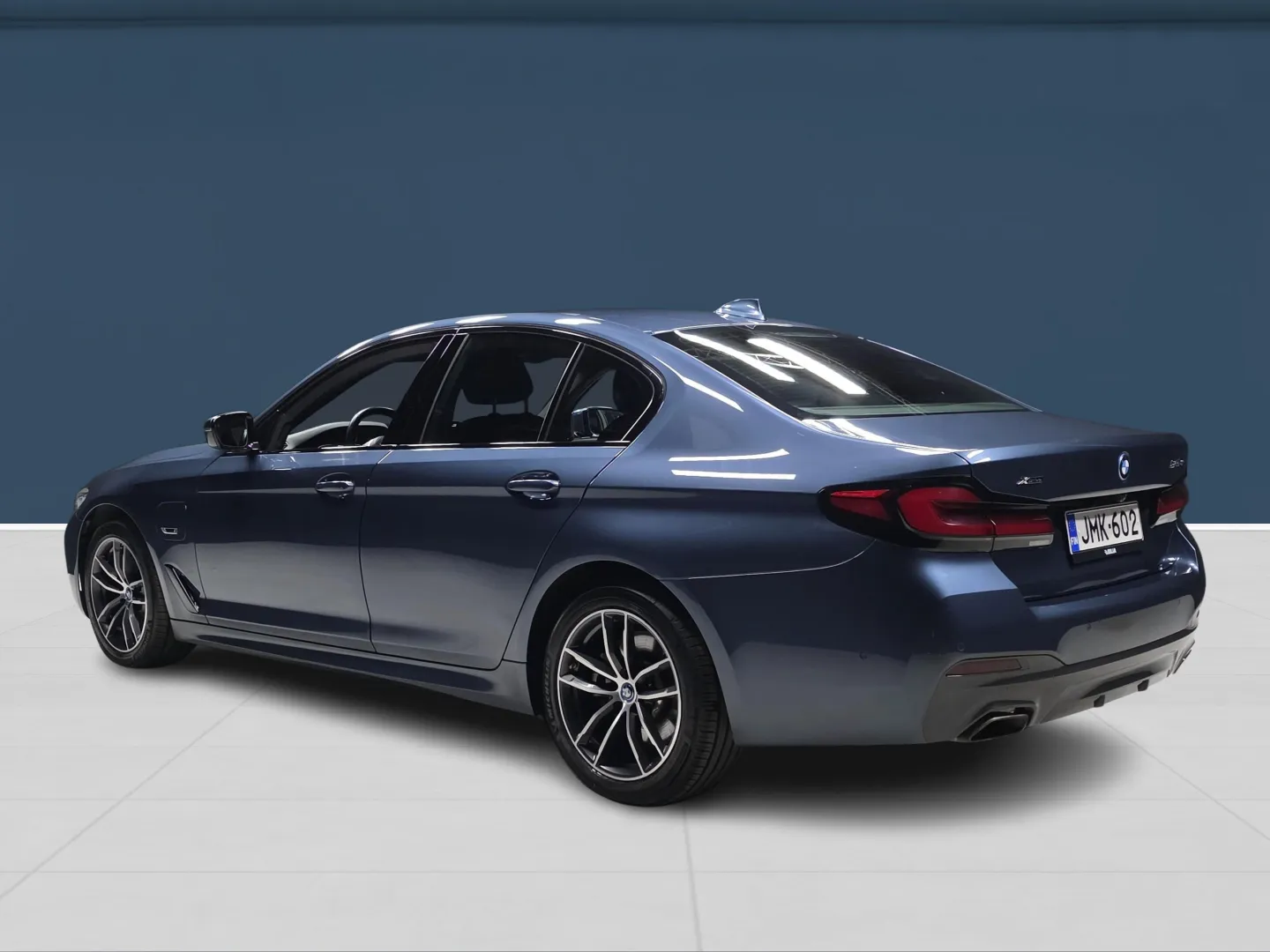 Autokuva 6 - JMK-602