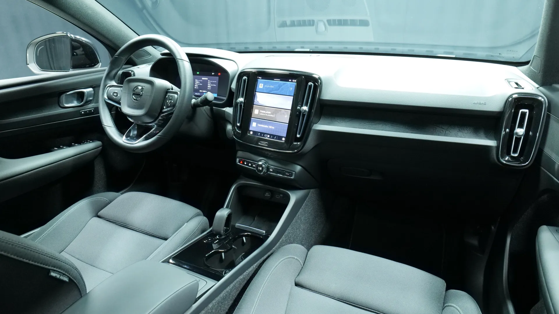 Autokuva 18 - JML-980