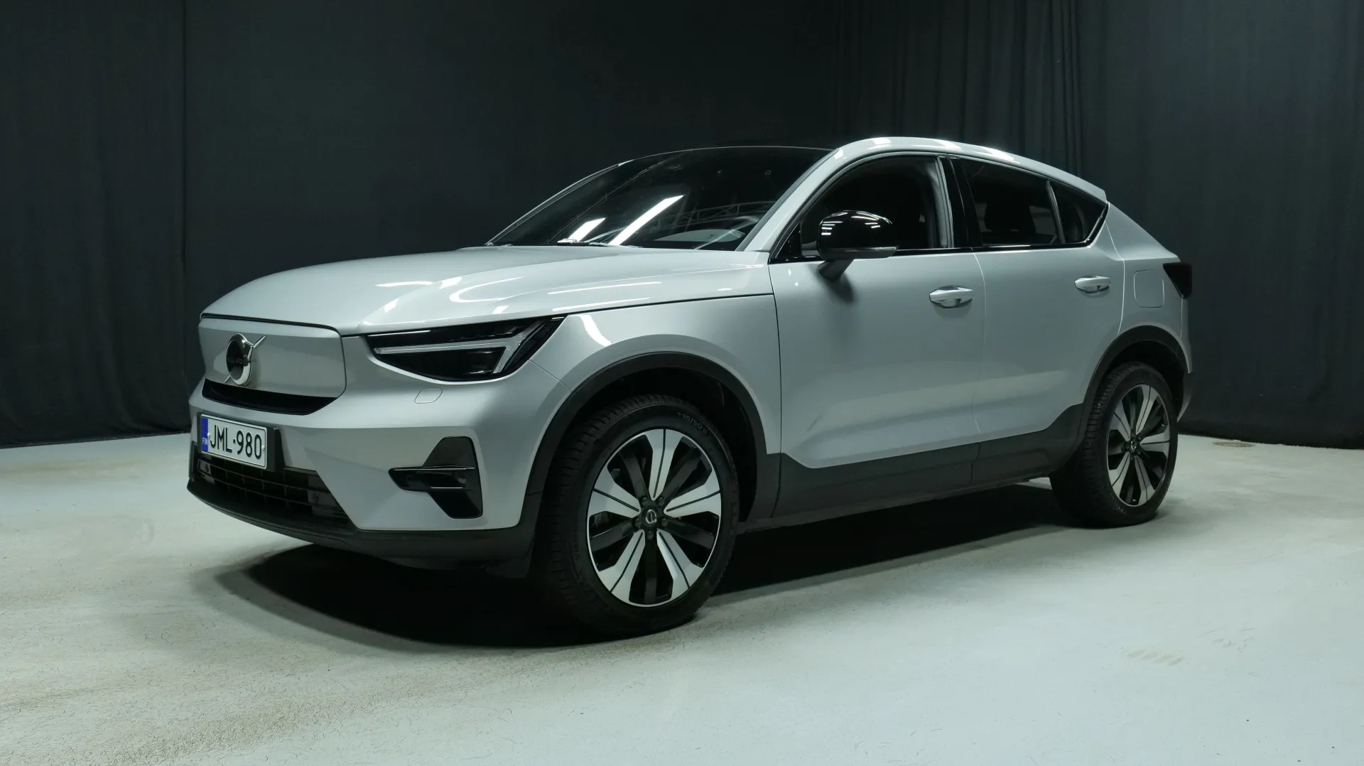 Volvo C40 JML-980