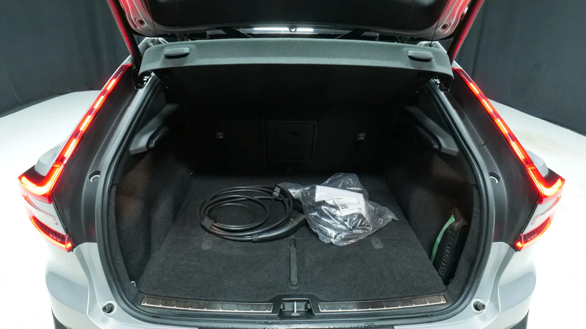 Autokuva 16 - JML-980