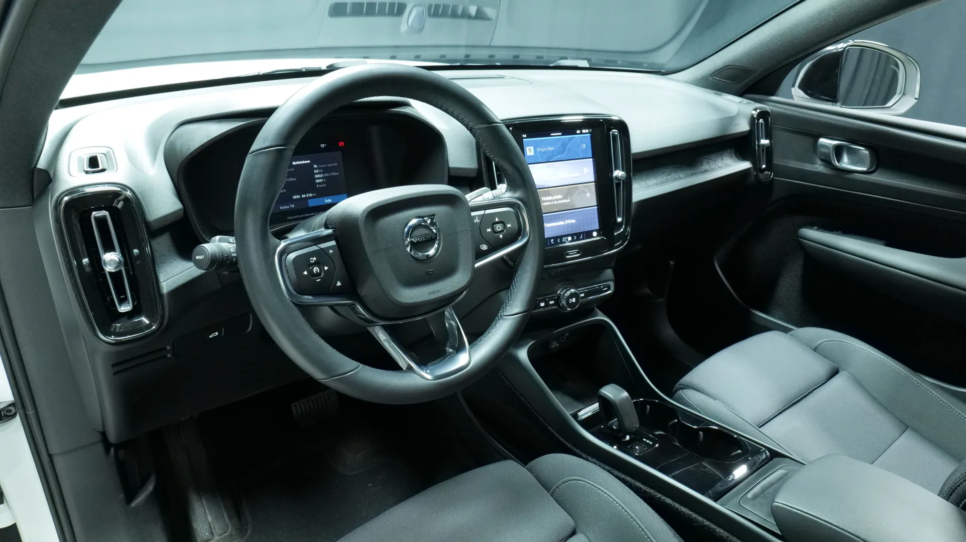 Autokuva 11 - JMN-142