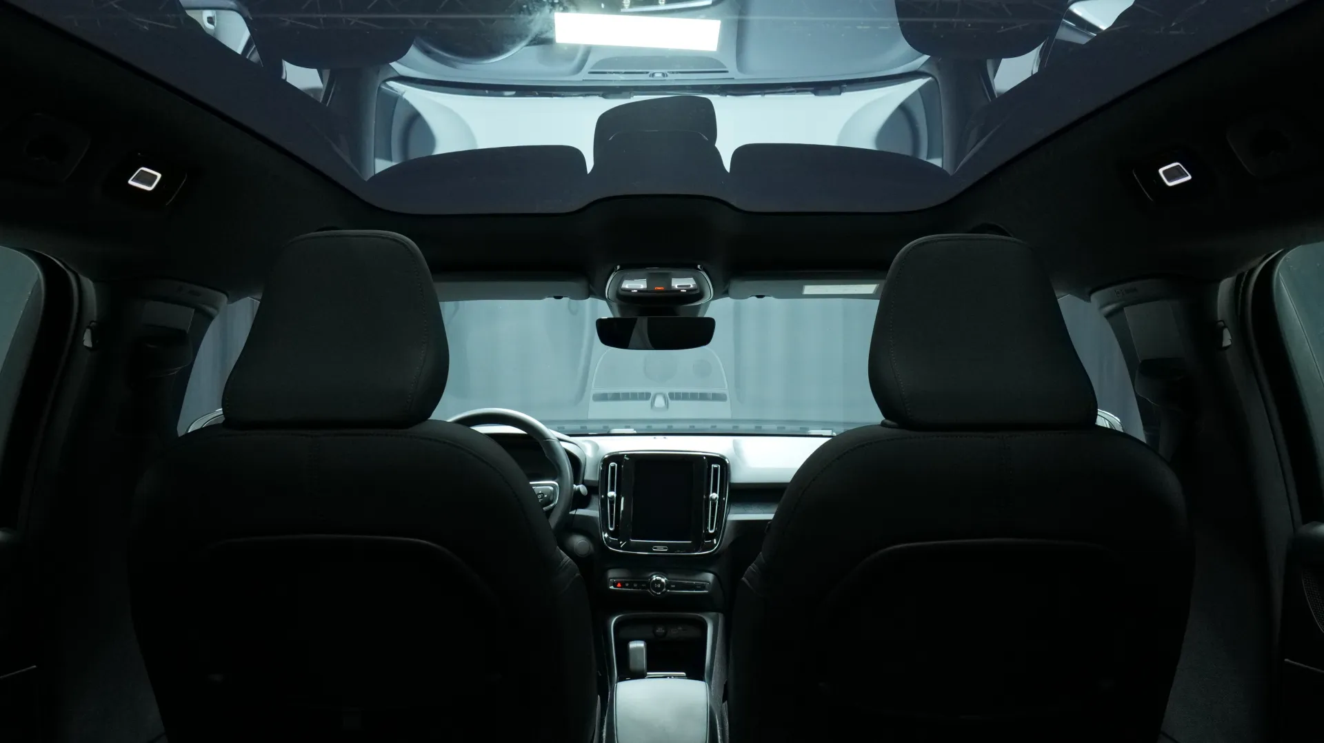 Autokuva 17 - JMN-142