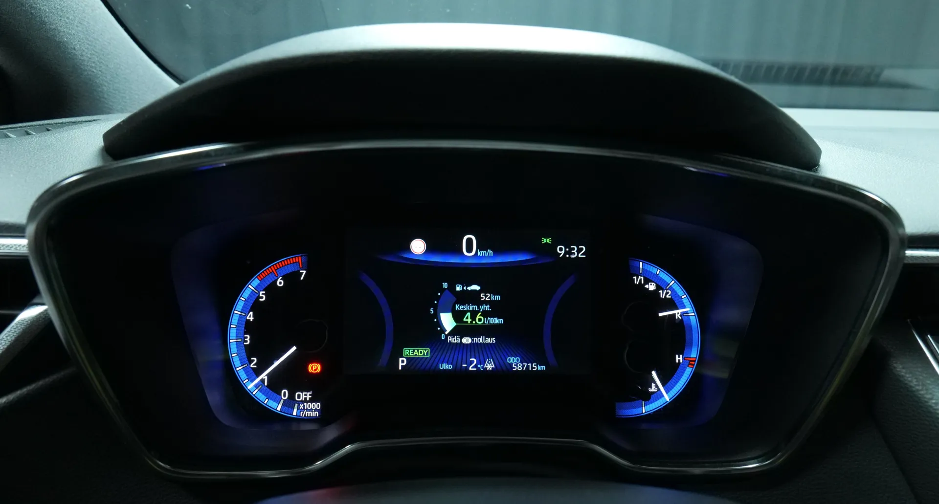 Autokuva 6 - JMN-768