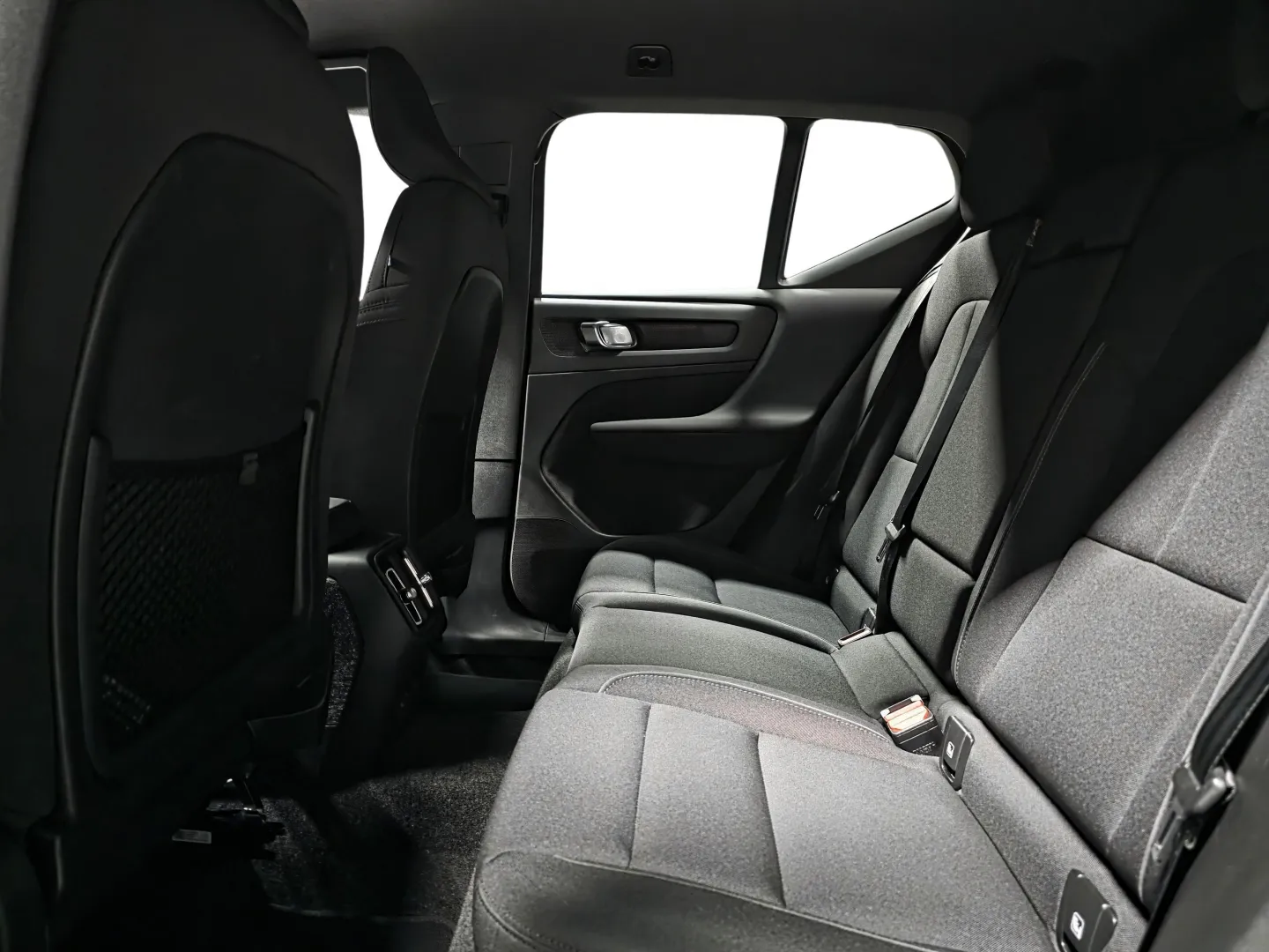 Autokuva 9 - JMP-807