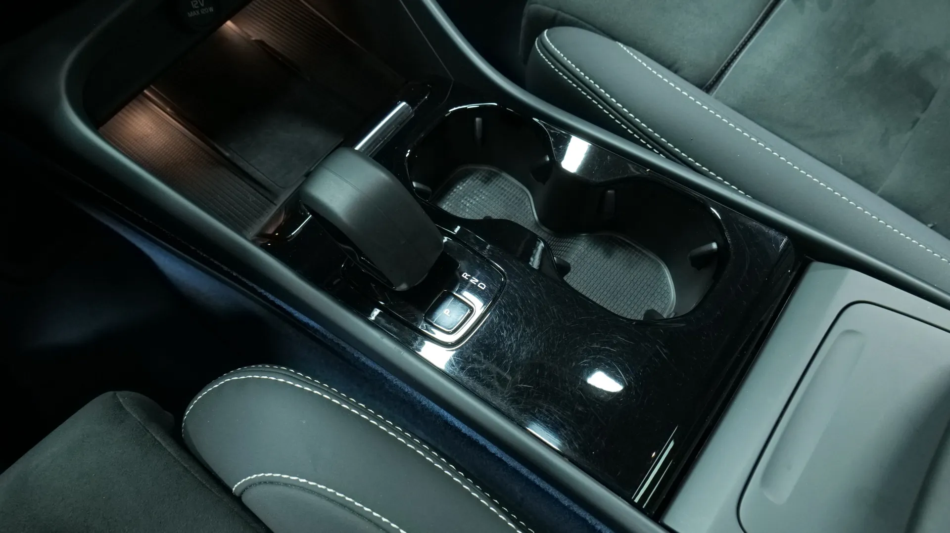 Autokuva 9 - JMT-877