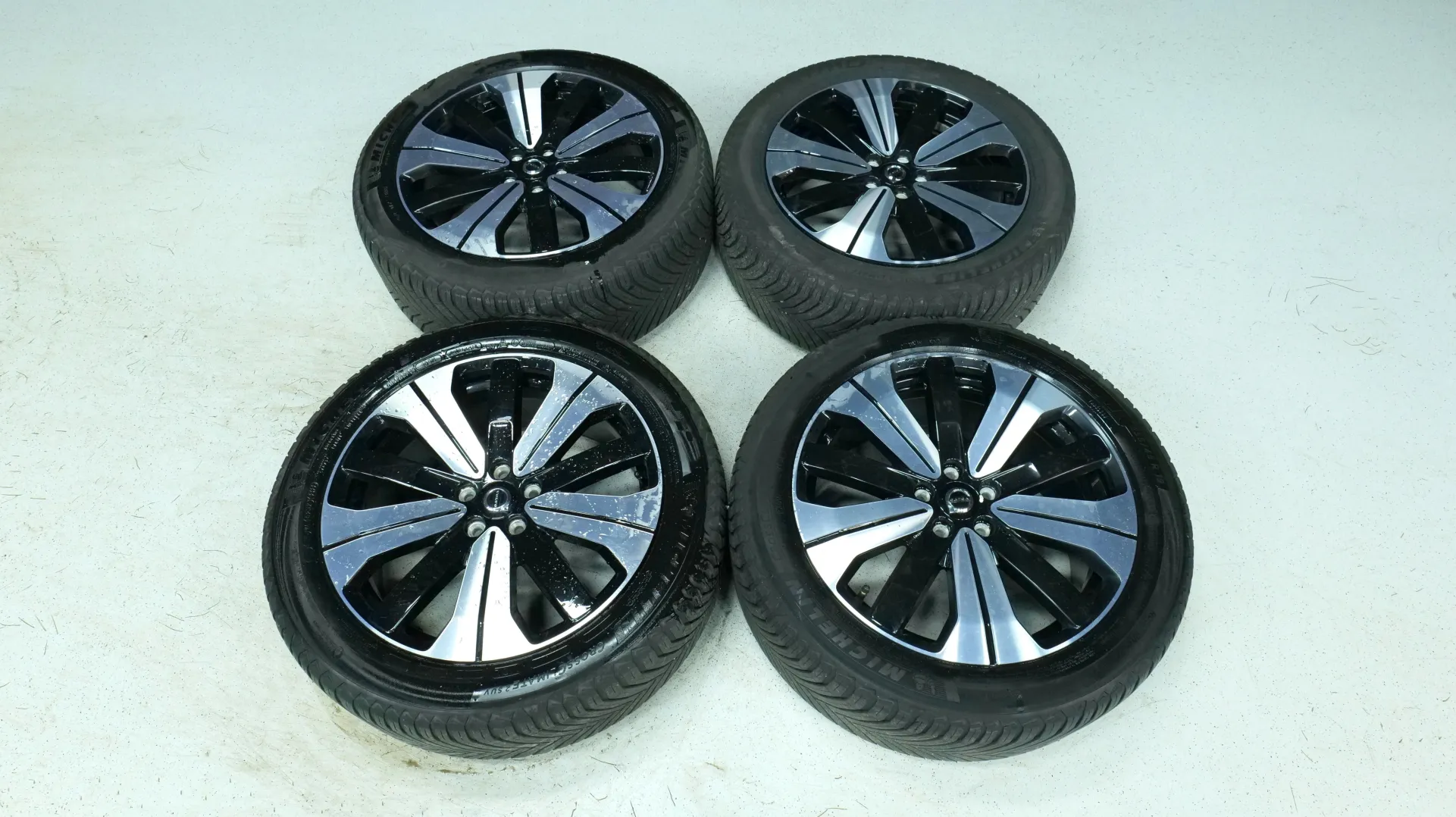 Autokuva 19 - JMT-877