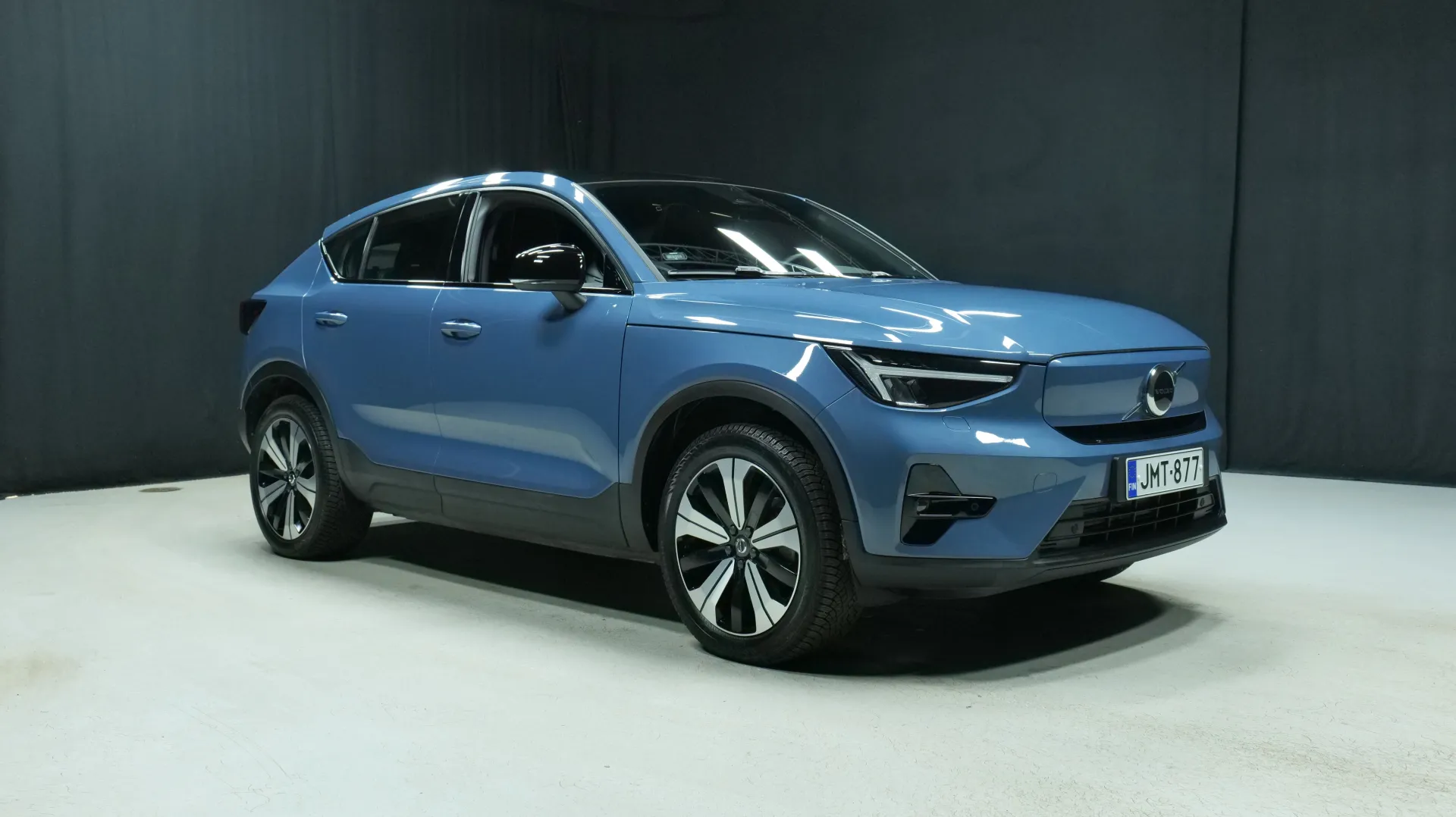 Autokuva 5 - JMT-877