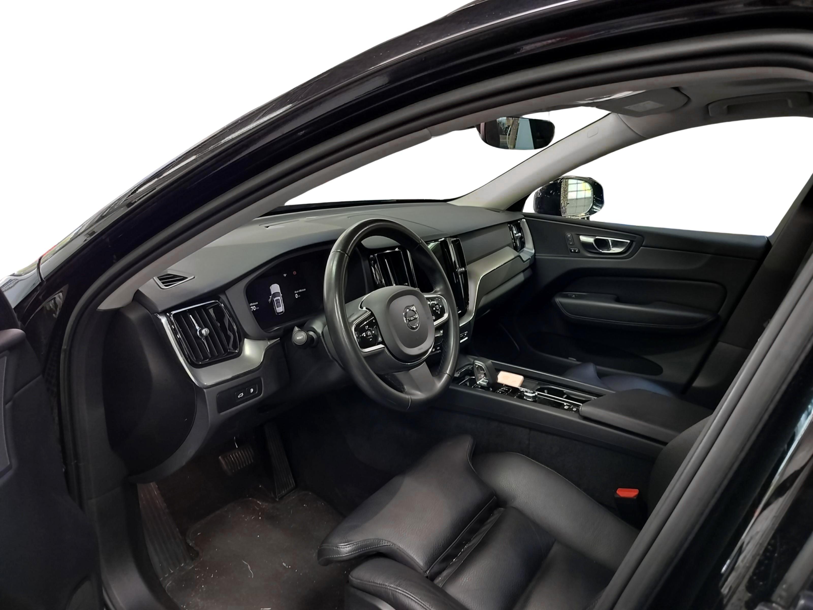 Volvo XC60 2023, kuva 5/6