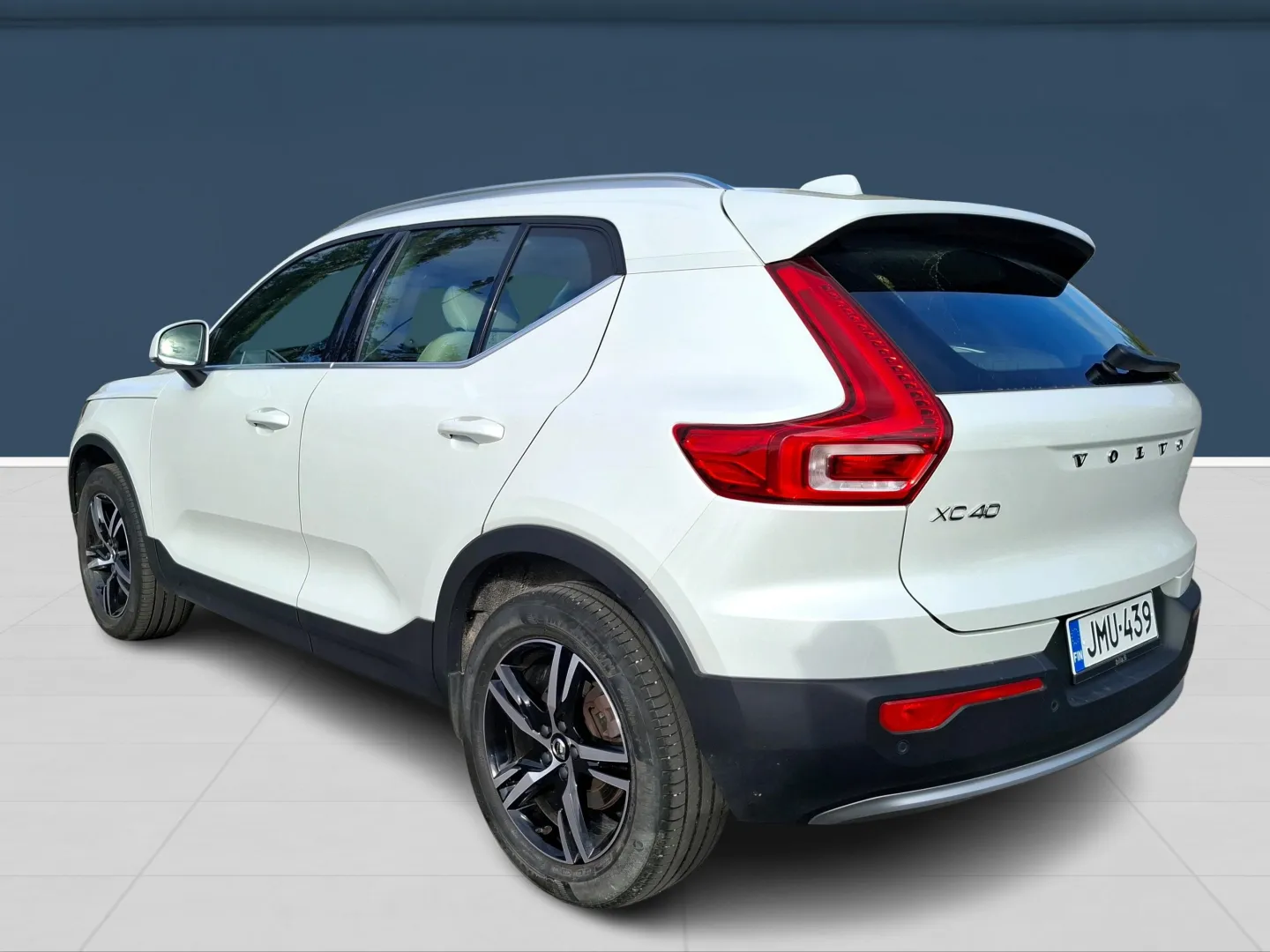 Autokuva 6 - JMU-439