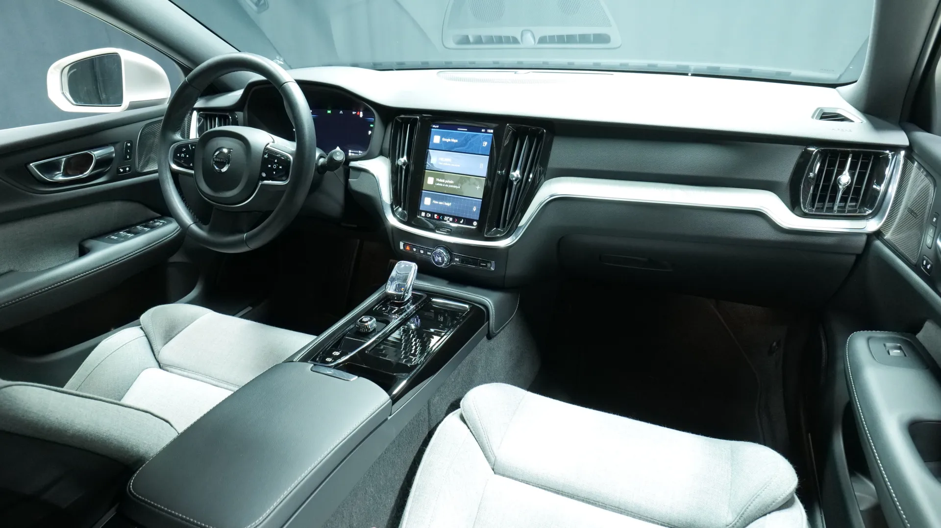 Autokuva 18 - JMU-944